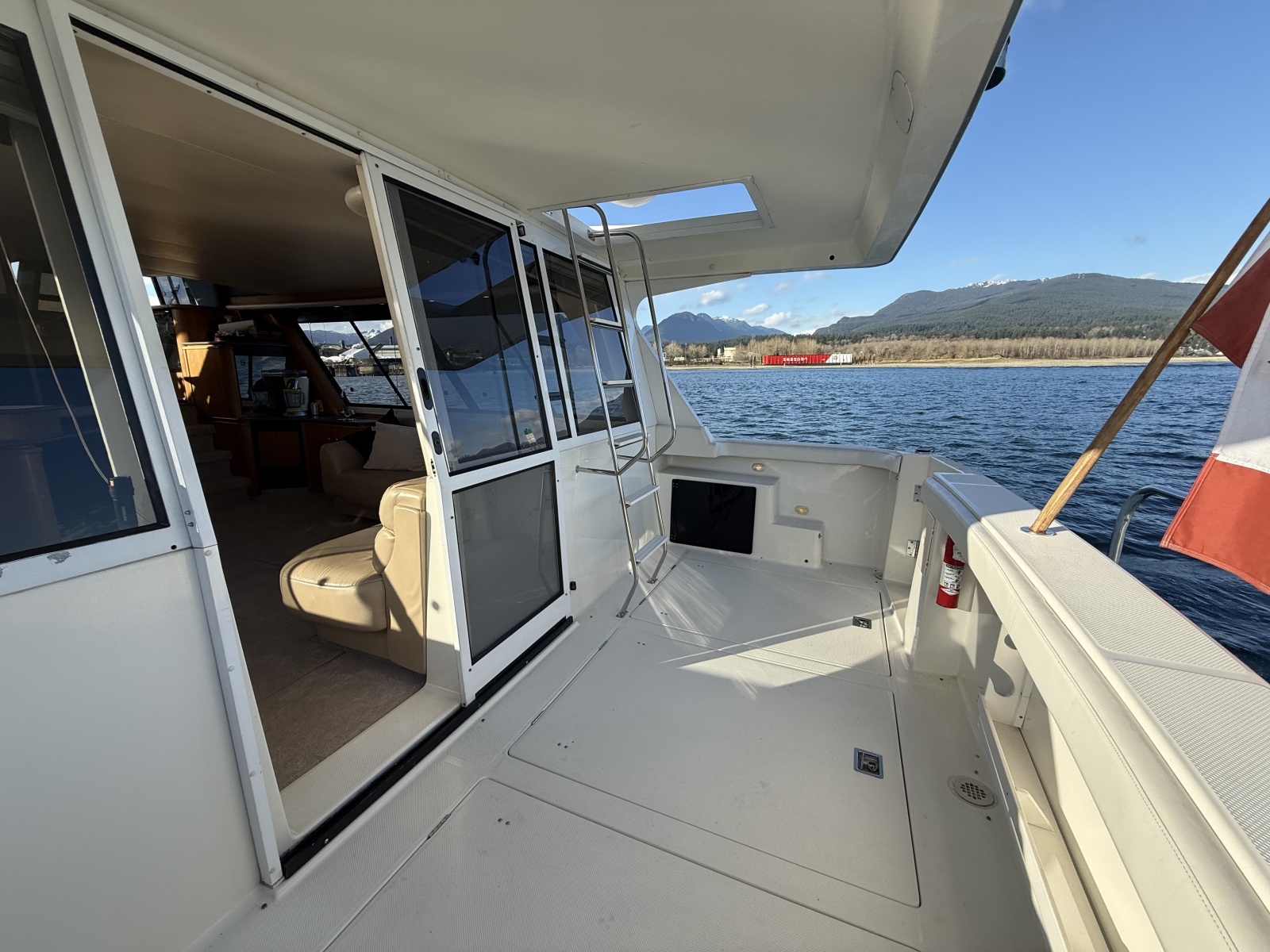 47' 1998 Bayliner 4788