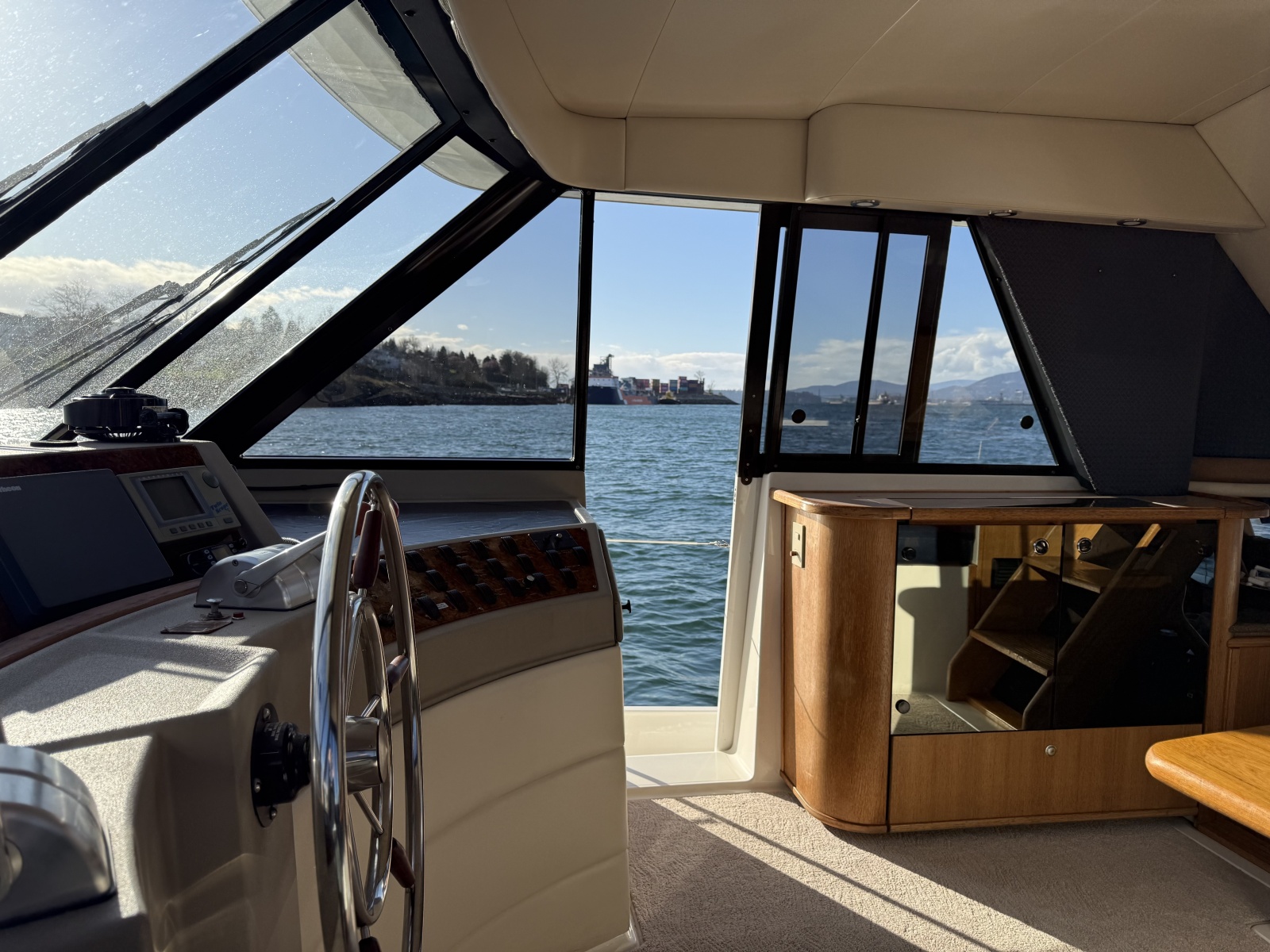 47' 1998 Bayliner 4788
