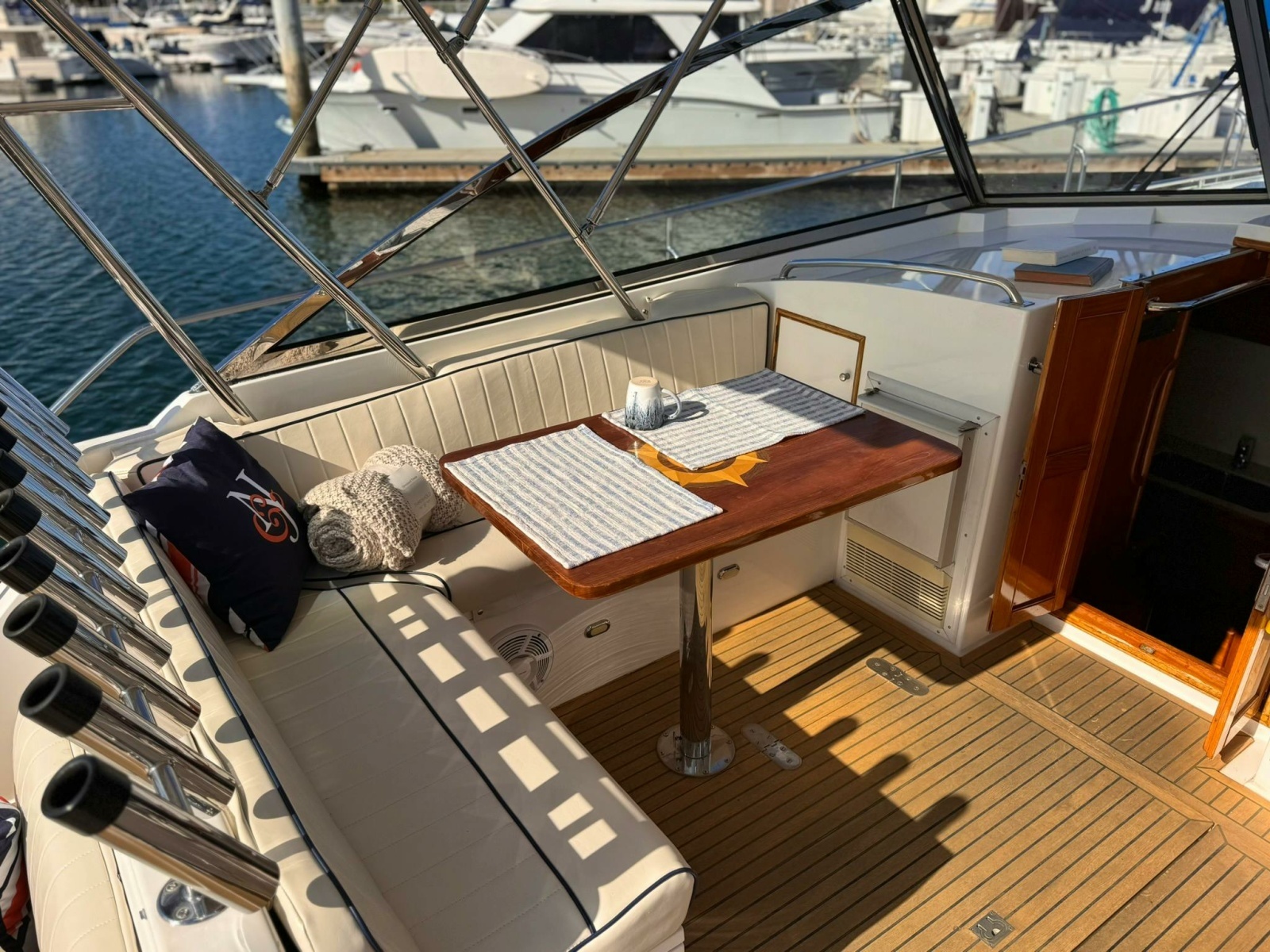 BALMY 38ft Grand Banks Yachts Yacht For Sale