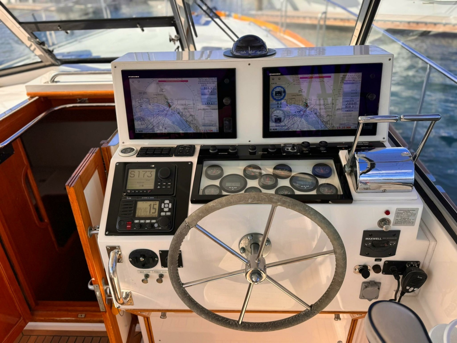 BALMY 38ft Grand Banks Yachts Yacht For Sale