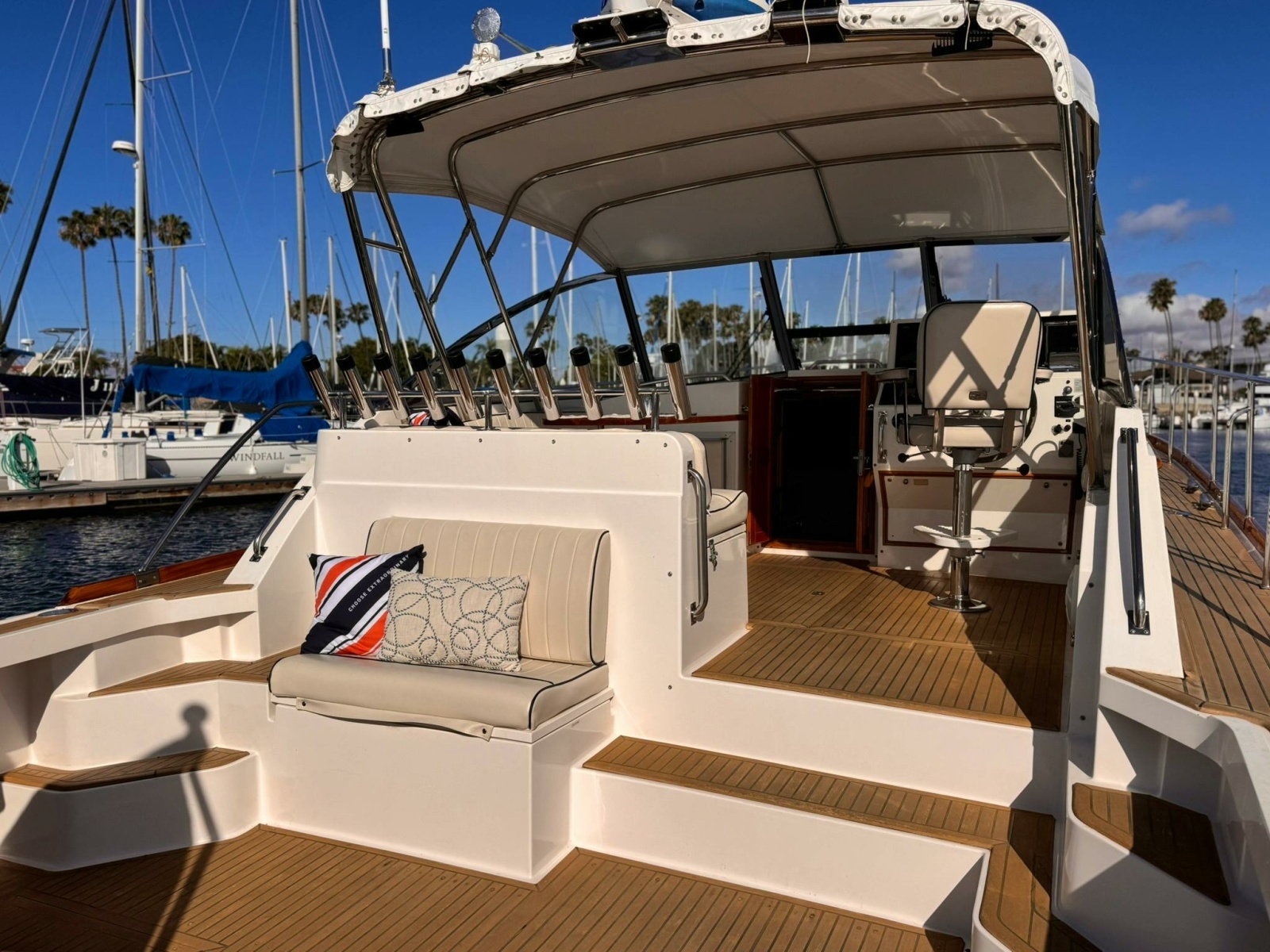 BALMY 38ft Grand Banks Yachts Yacht For Sale