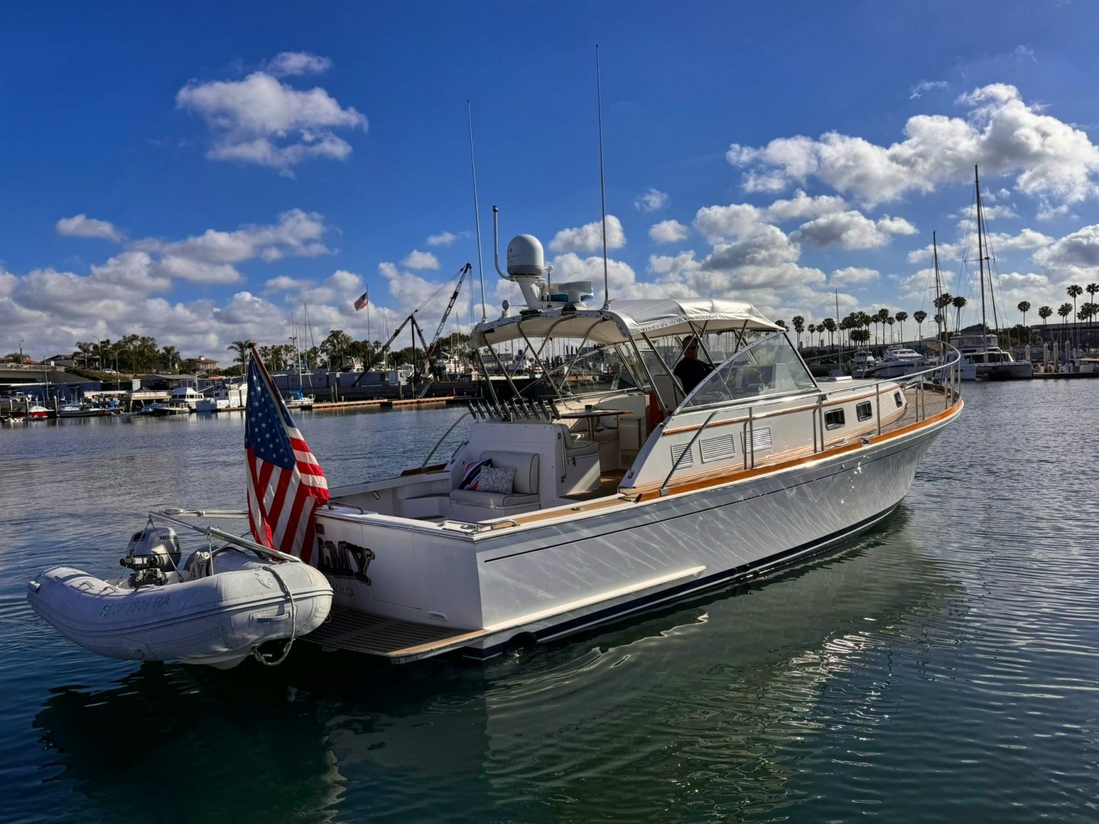 BALMY 38ft Grand Banks Yachts Yacht For Sale