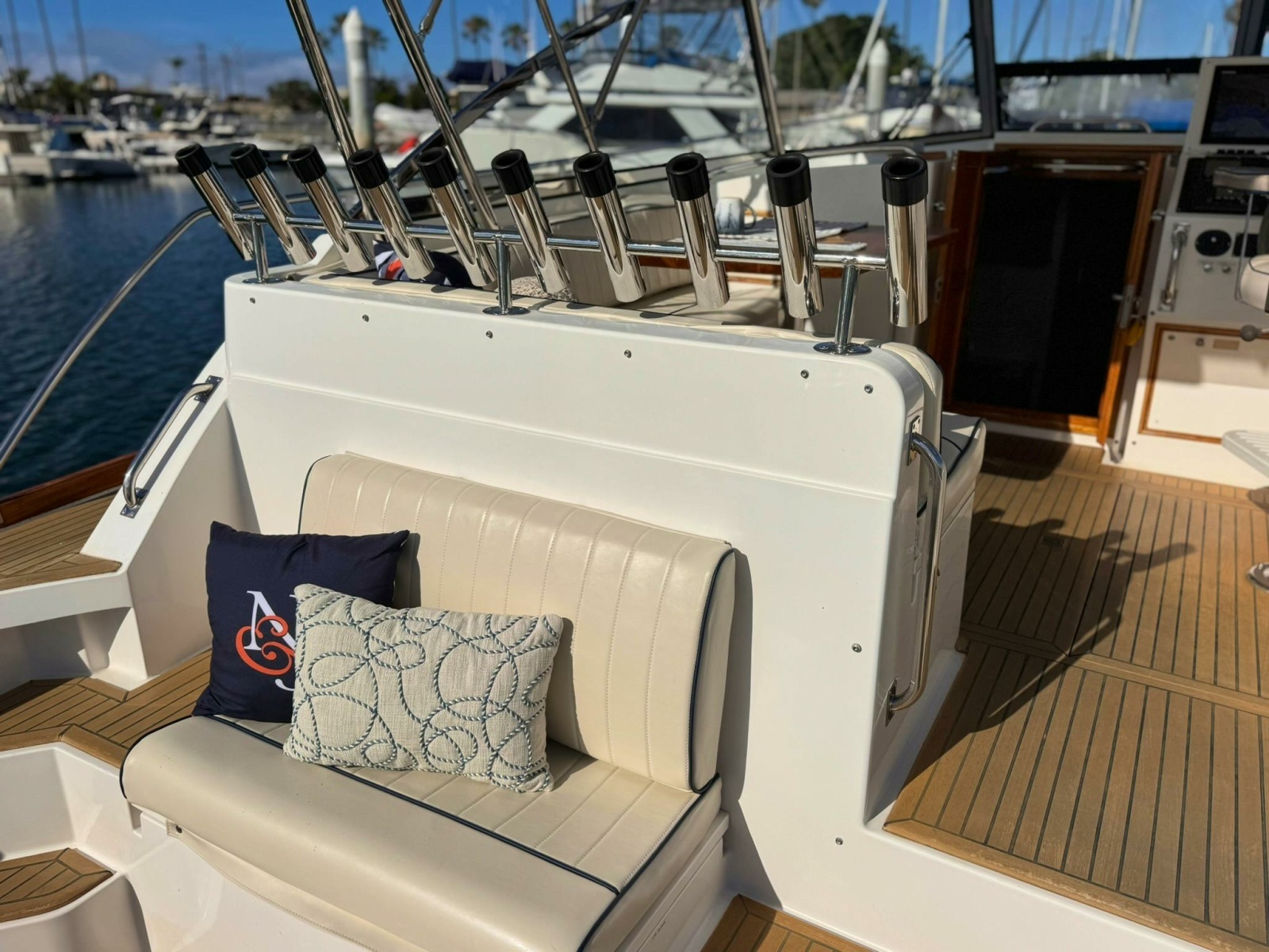 BALMY 38ft Grand Banks Yachts Yacht For Sale