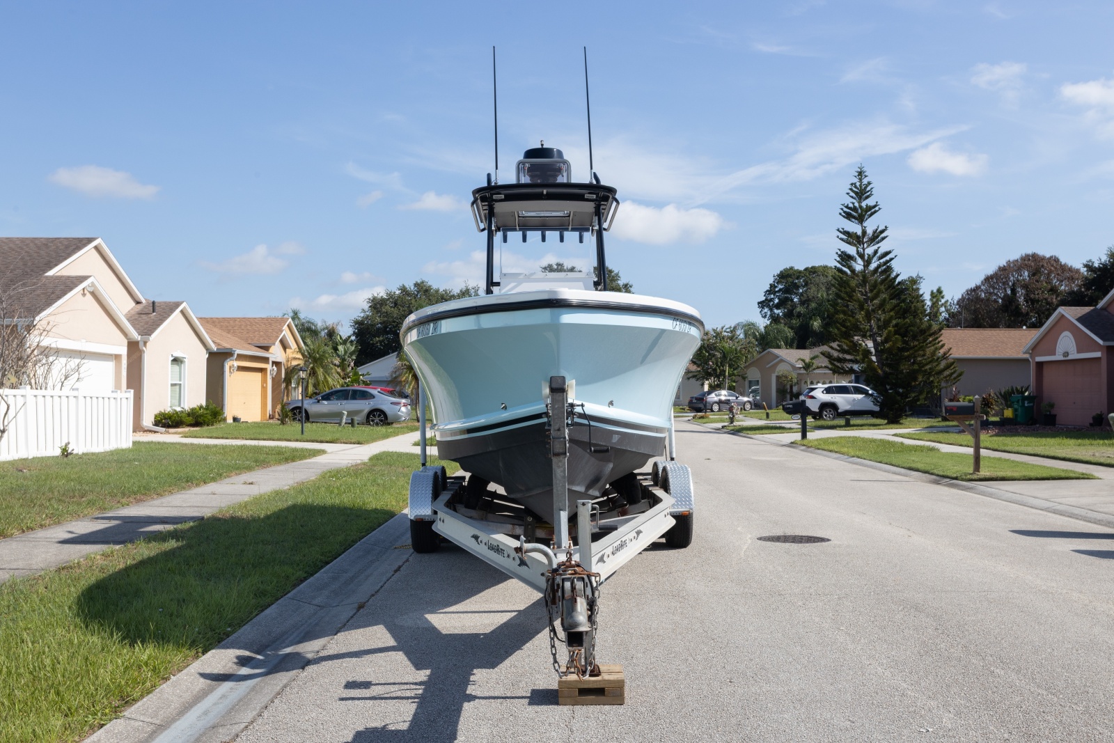 2006 Albin 26 Center Console