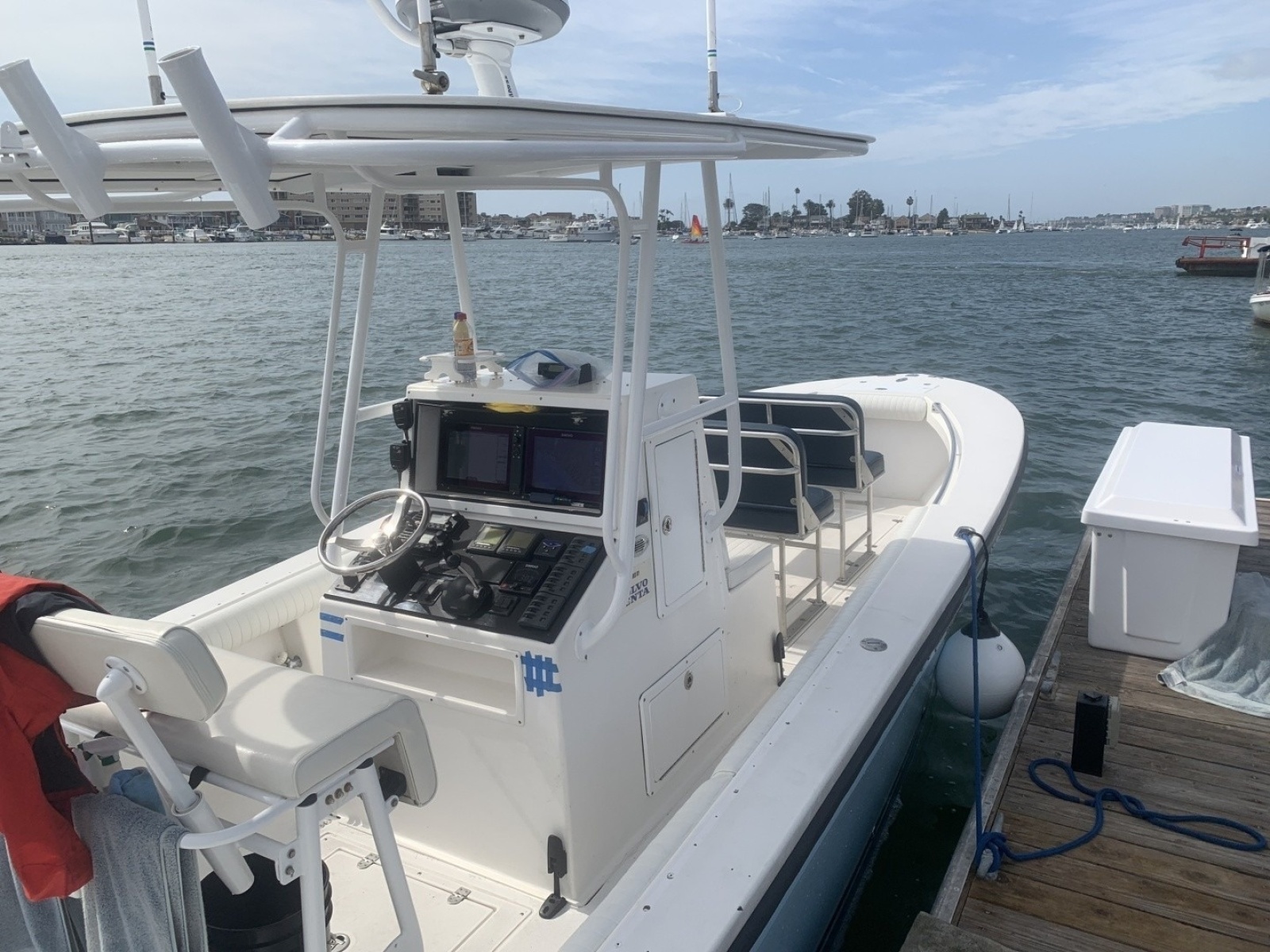 2006 Albin 26 Center Console