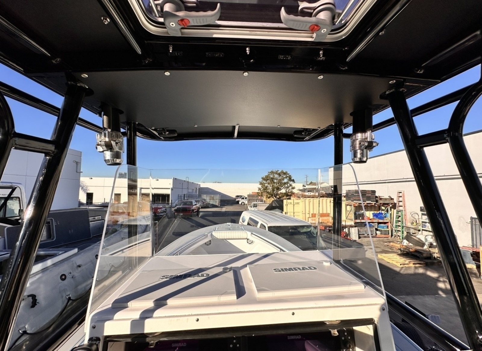 2006 Albin 26 Center Console