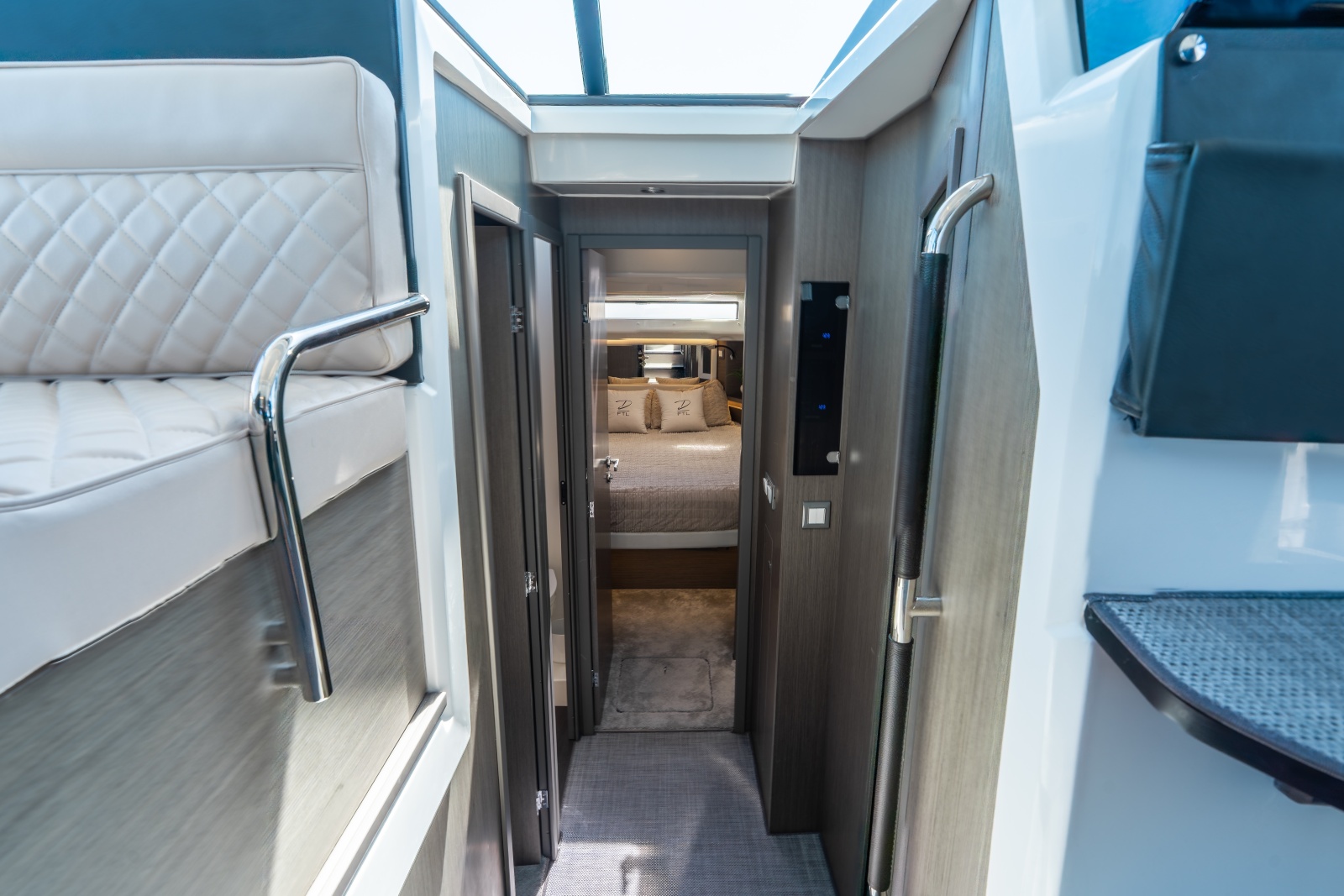 41' 2024 Jeanneau NC 1295 Fly