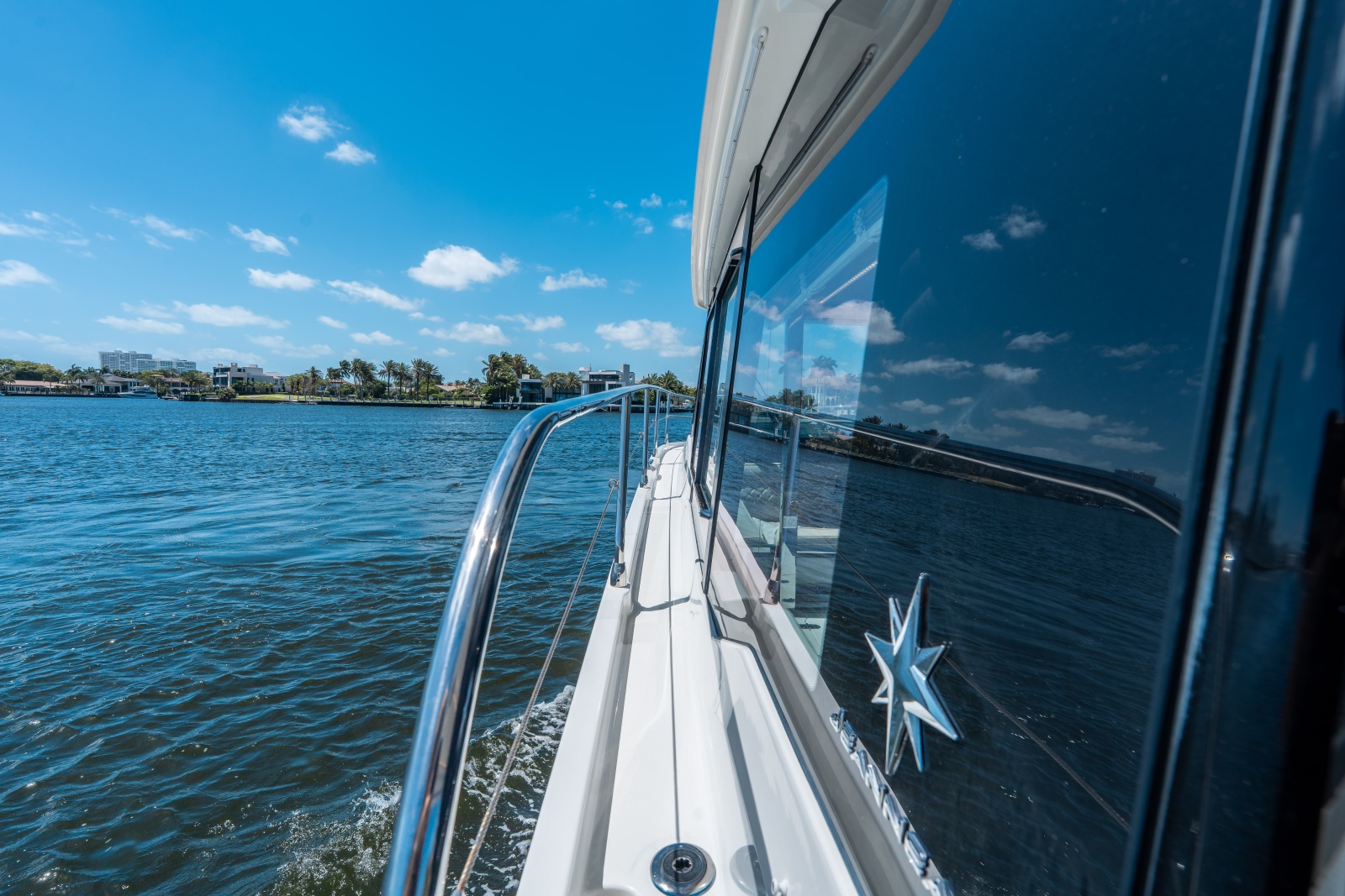 41' 2024 Jeanneau NC 1295 Fly
