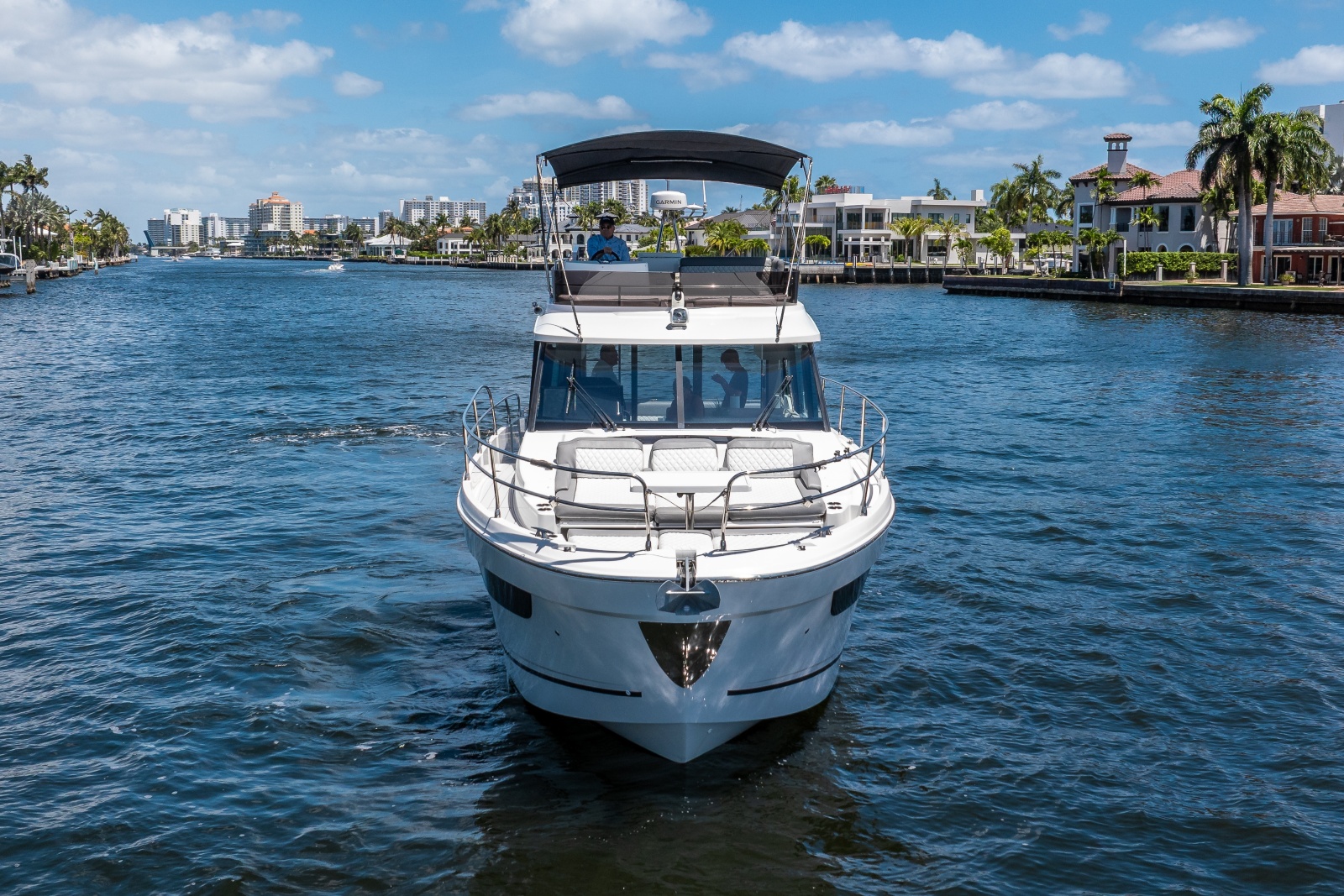 41' 2024 Jeanneau NC 1295 Fly