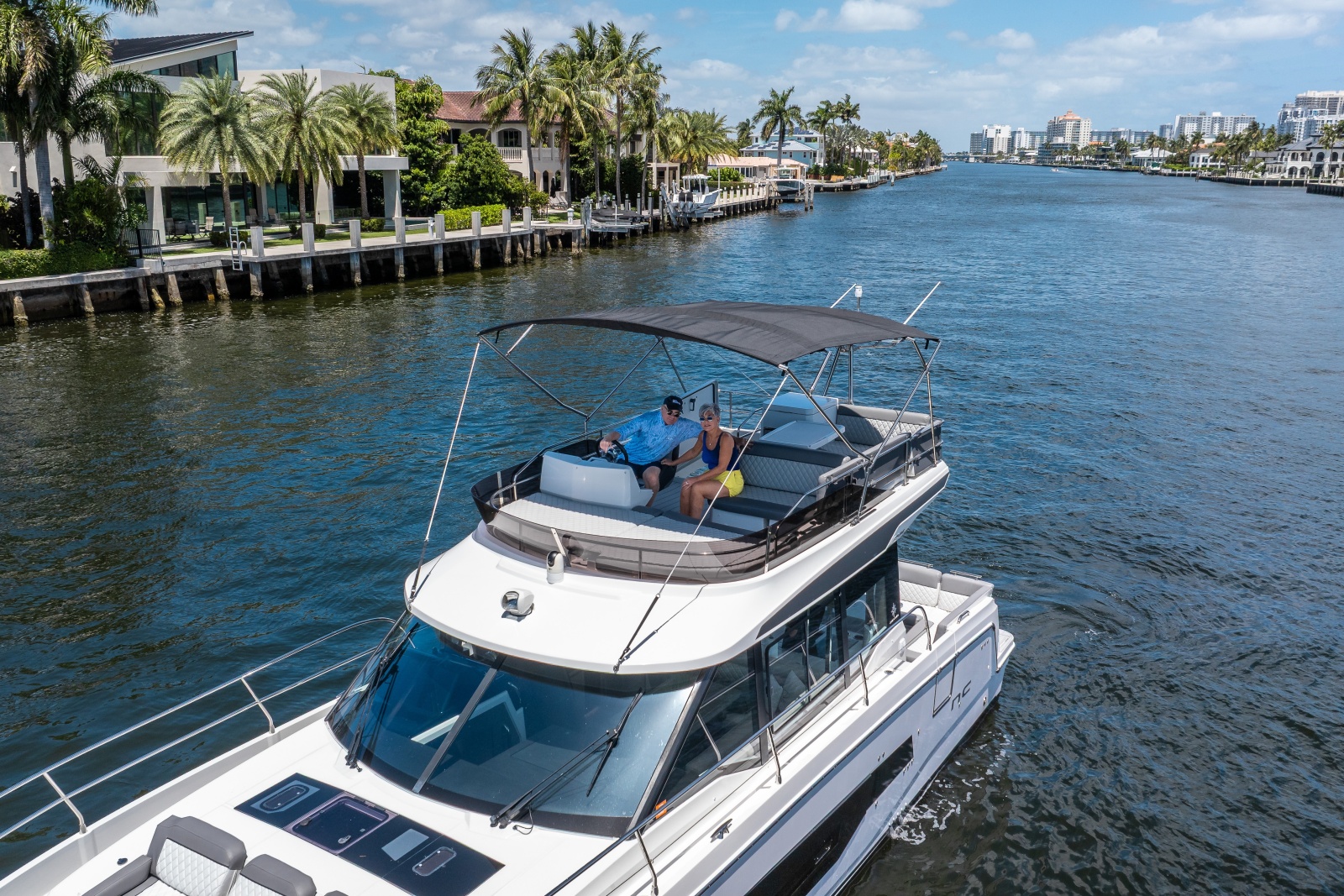 41' 2024 Jeanneau NC 1295 Fly