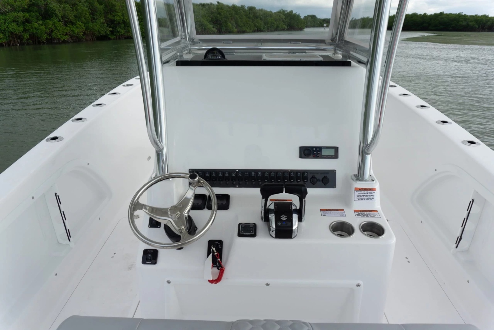 28' 2026 Twin Vee 280 STX CC