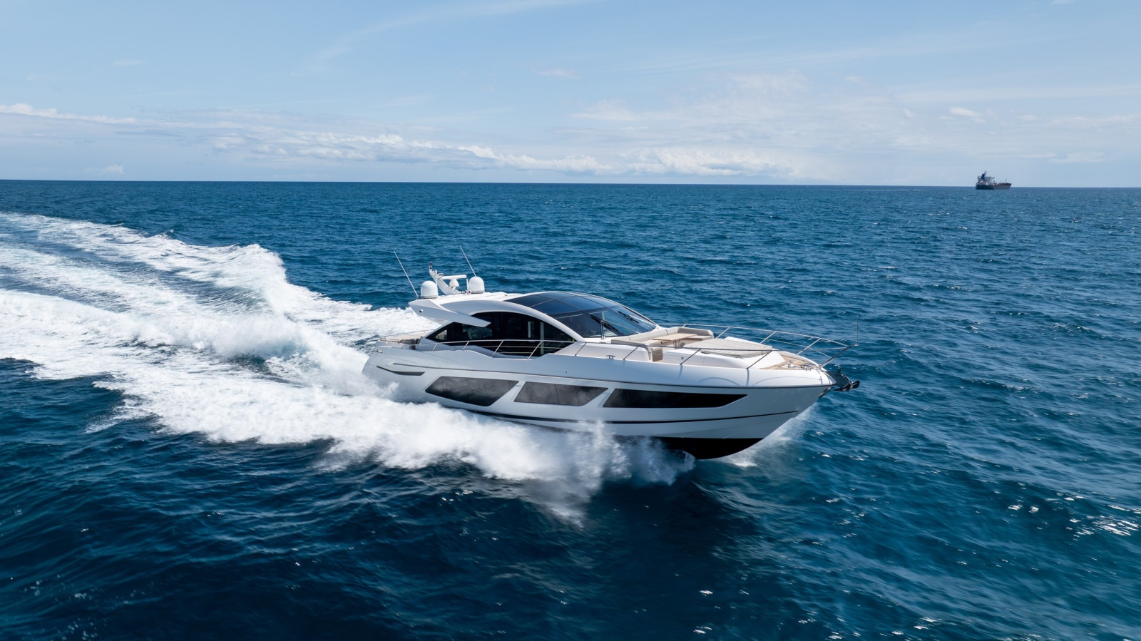 74' 2020 Sunseeker PREDATOR 74 XPS