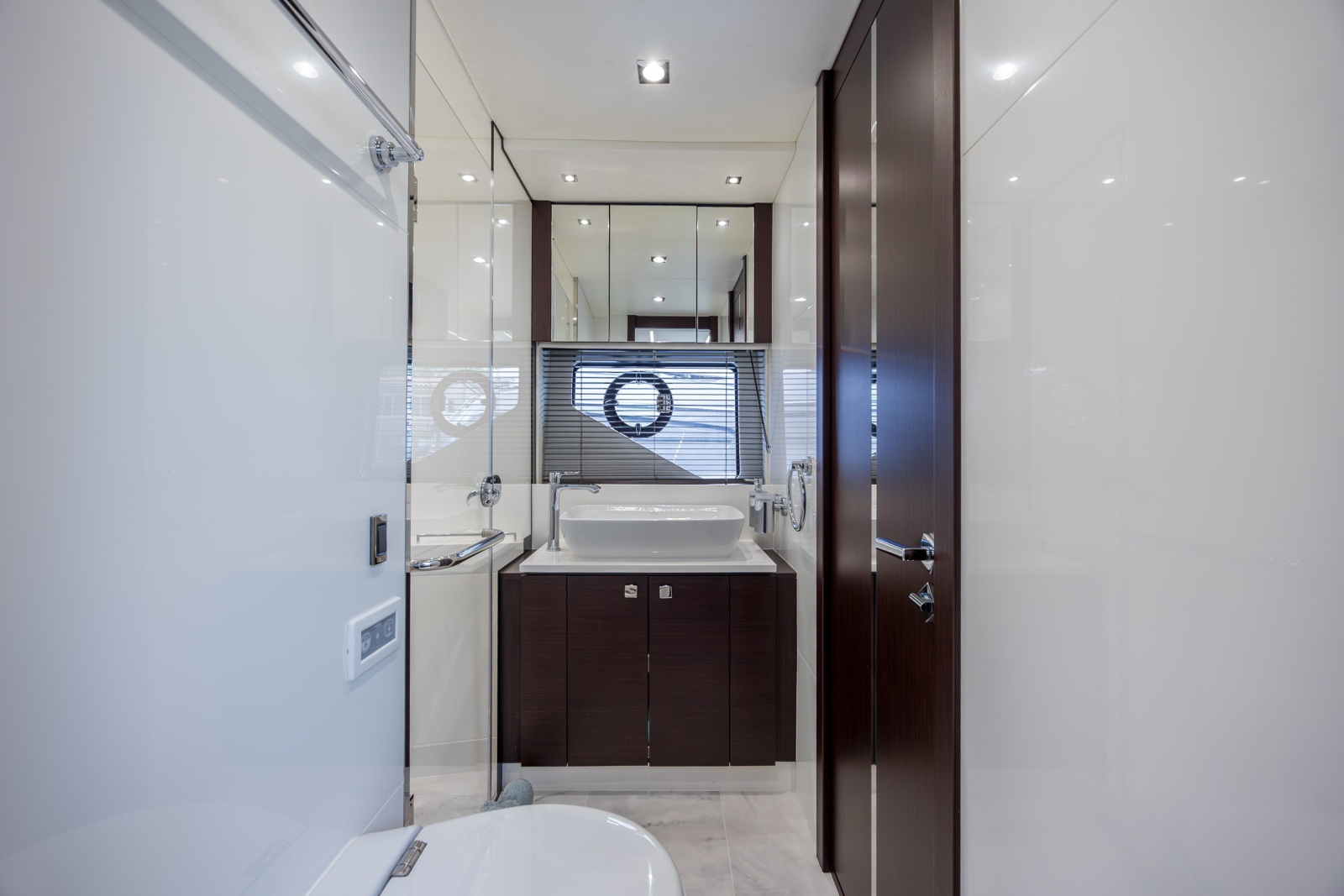 74' 2020 Sunseeker PREDATOR 74 XPS