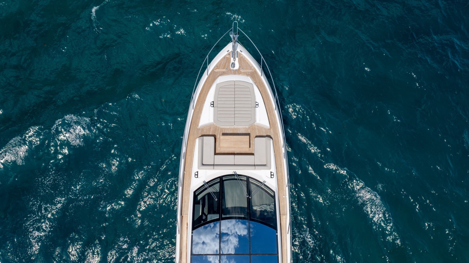 2020 Sunseeker PREDATOR 74 XPS