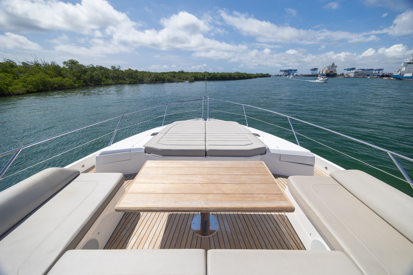 74' 2020 Sunseeker PREDATOR 74 XPS