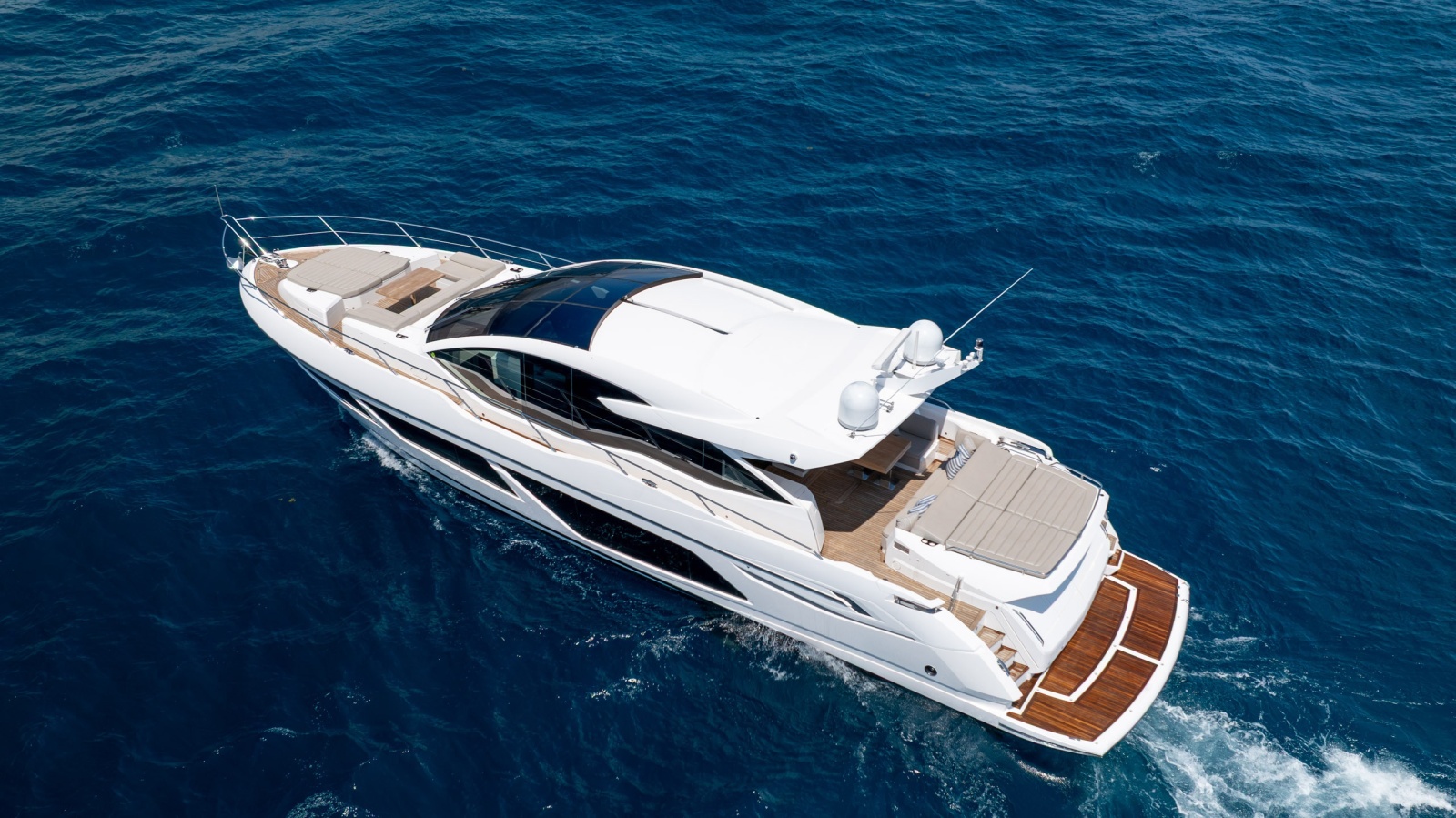 74' 2020 Sunseeker PREDATOR 74 XPS