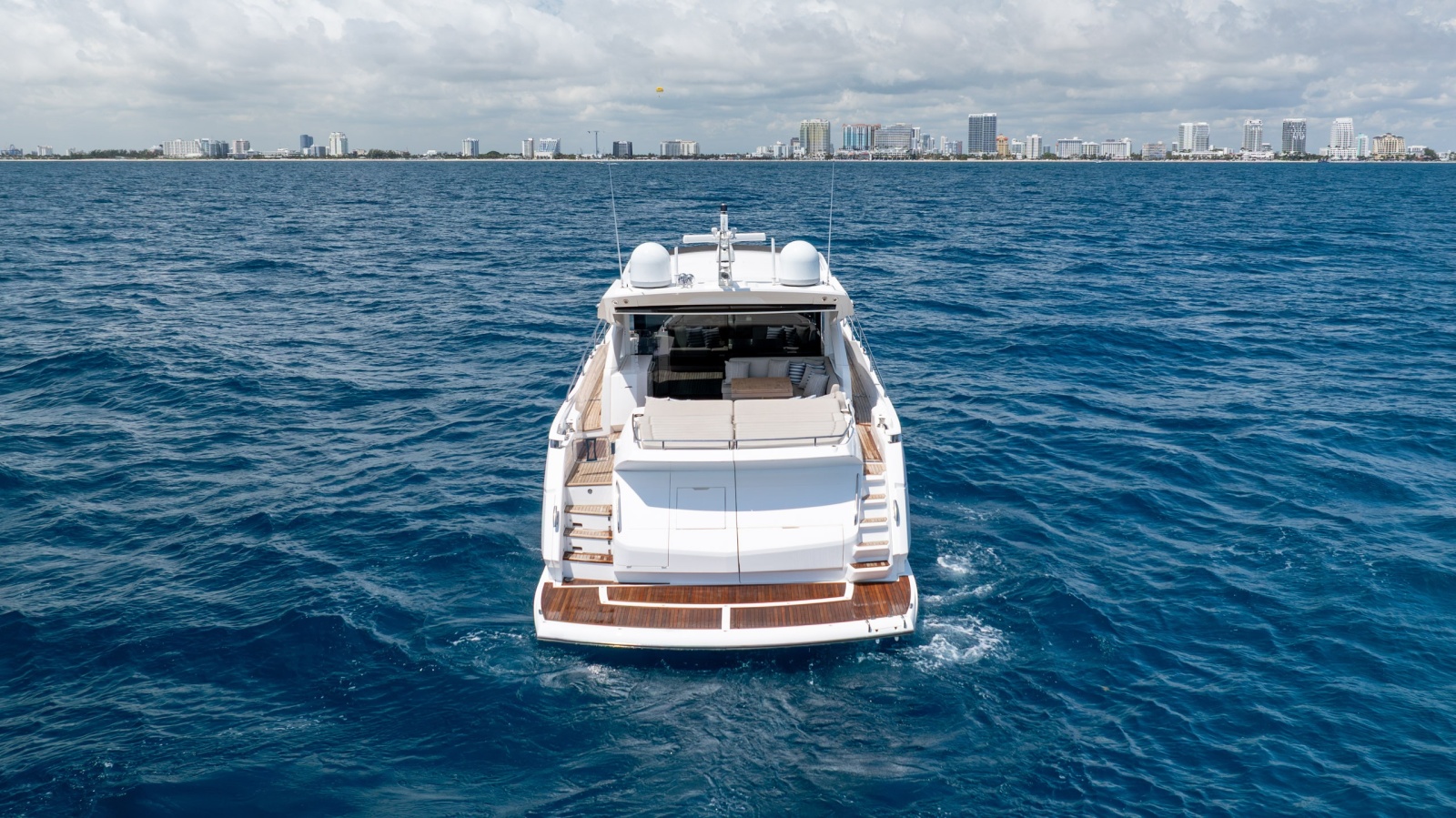 74' 2020 Sunseeker PREDATOR 74 XPS