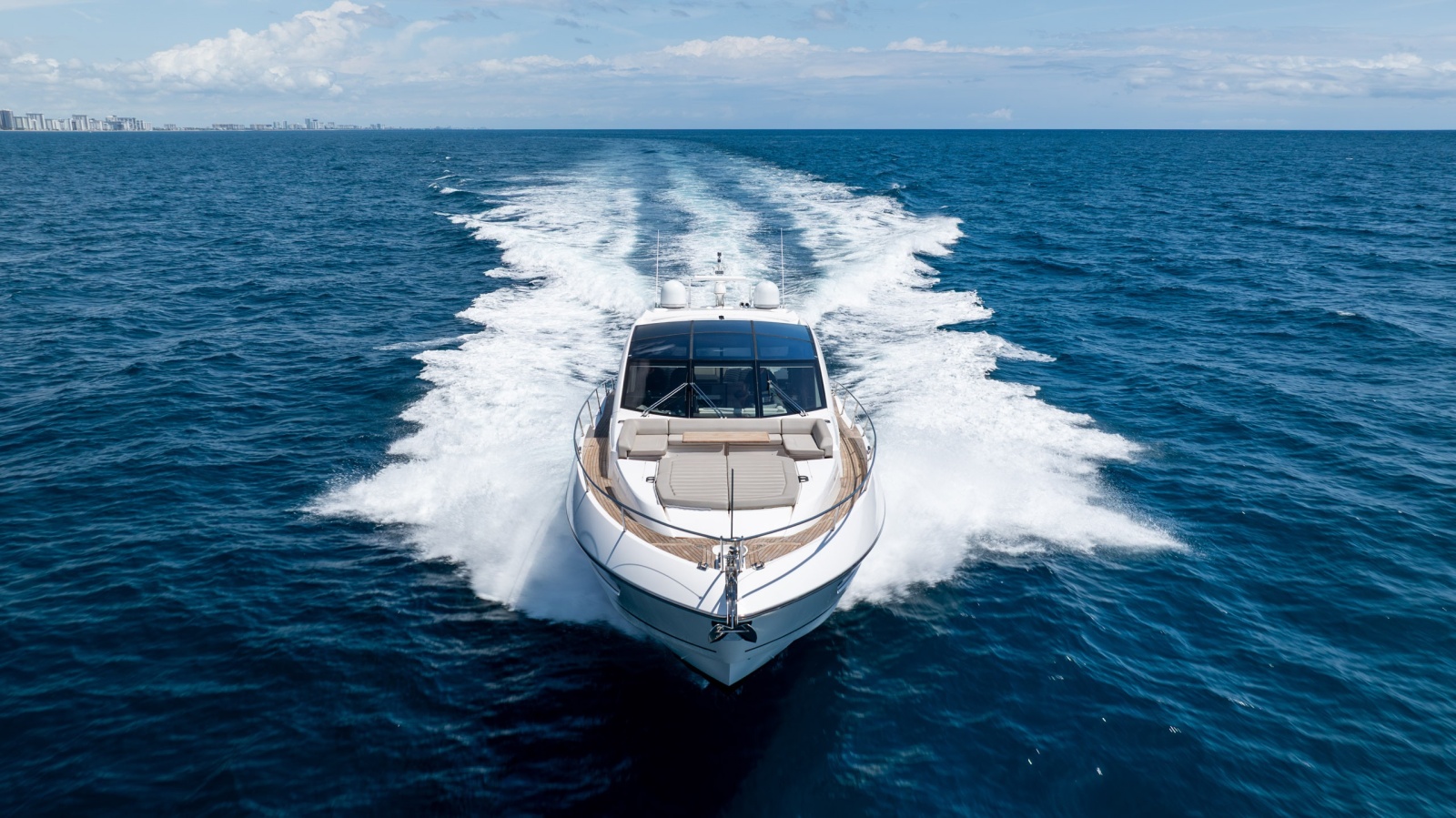 74' 2020 Sunseeker PREDATOR 74 XPS