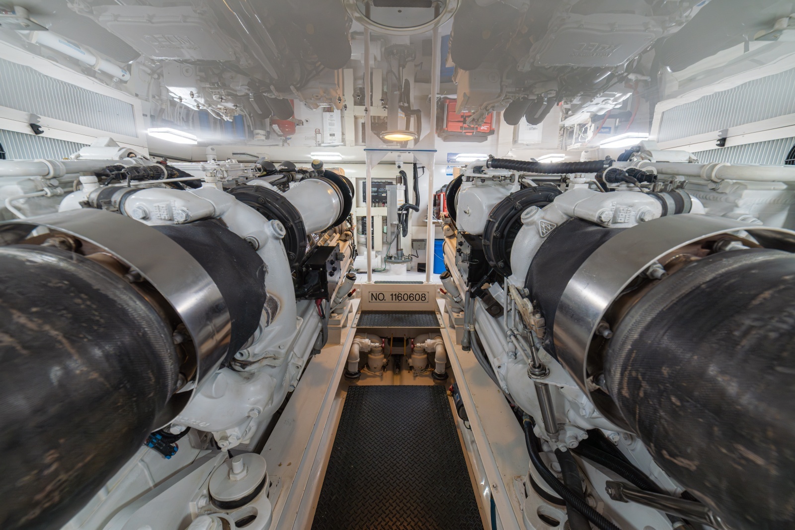 2005 Viking 61 Convertible Engine Room