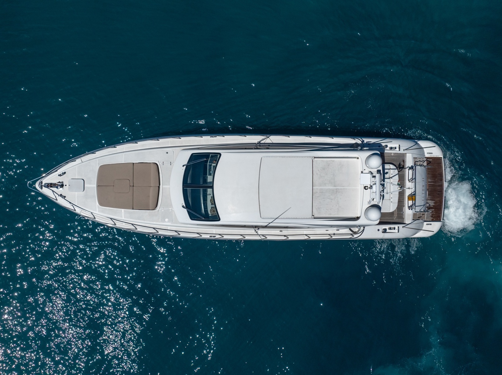 72ft Mangusta Yacht For Sale