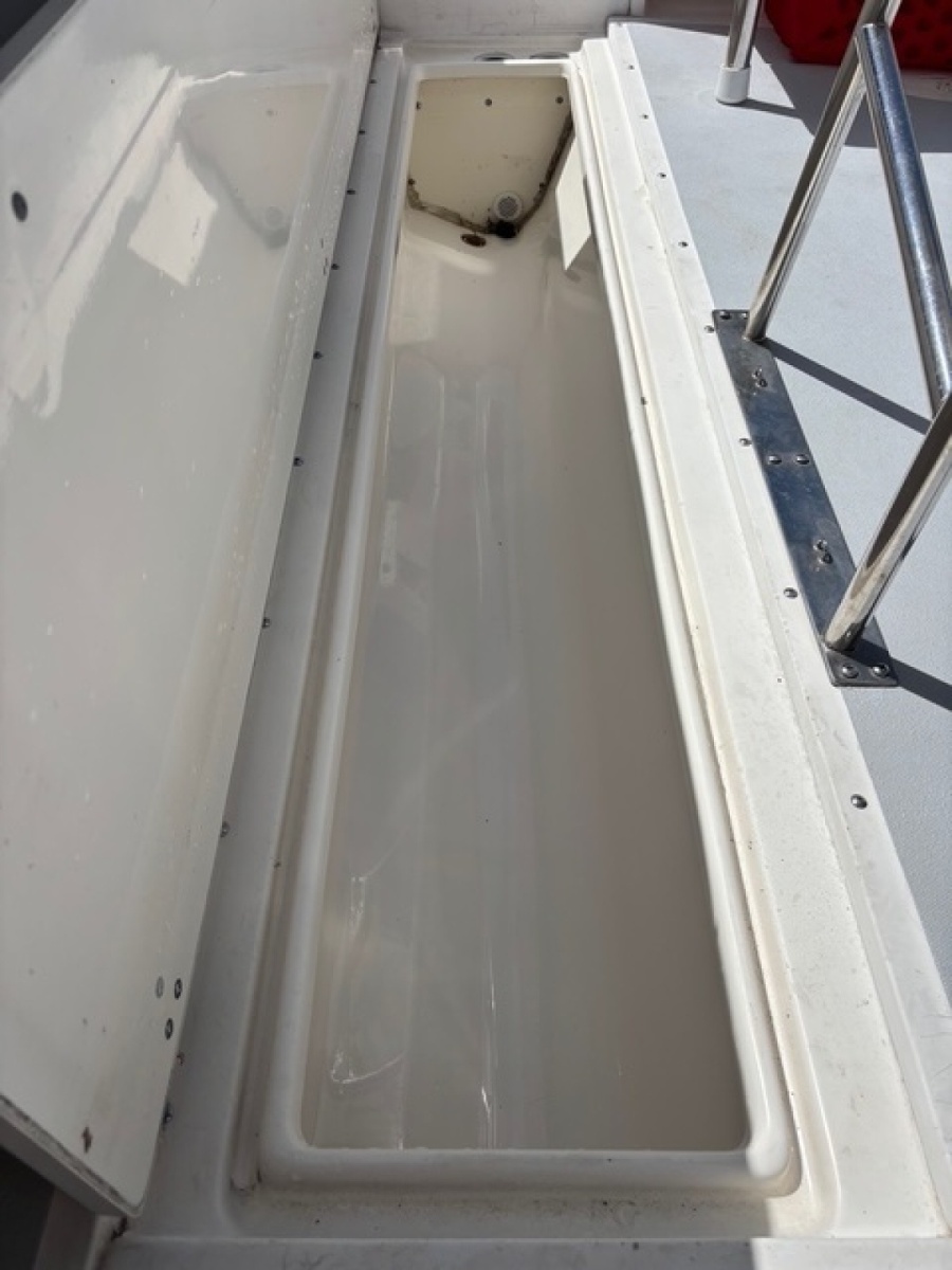 26' 2001 Boston Whaler 26 Outrage