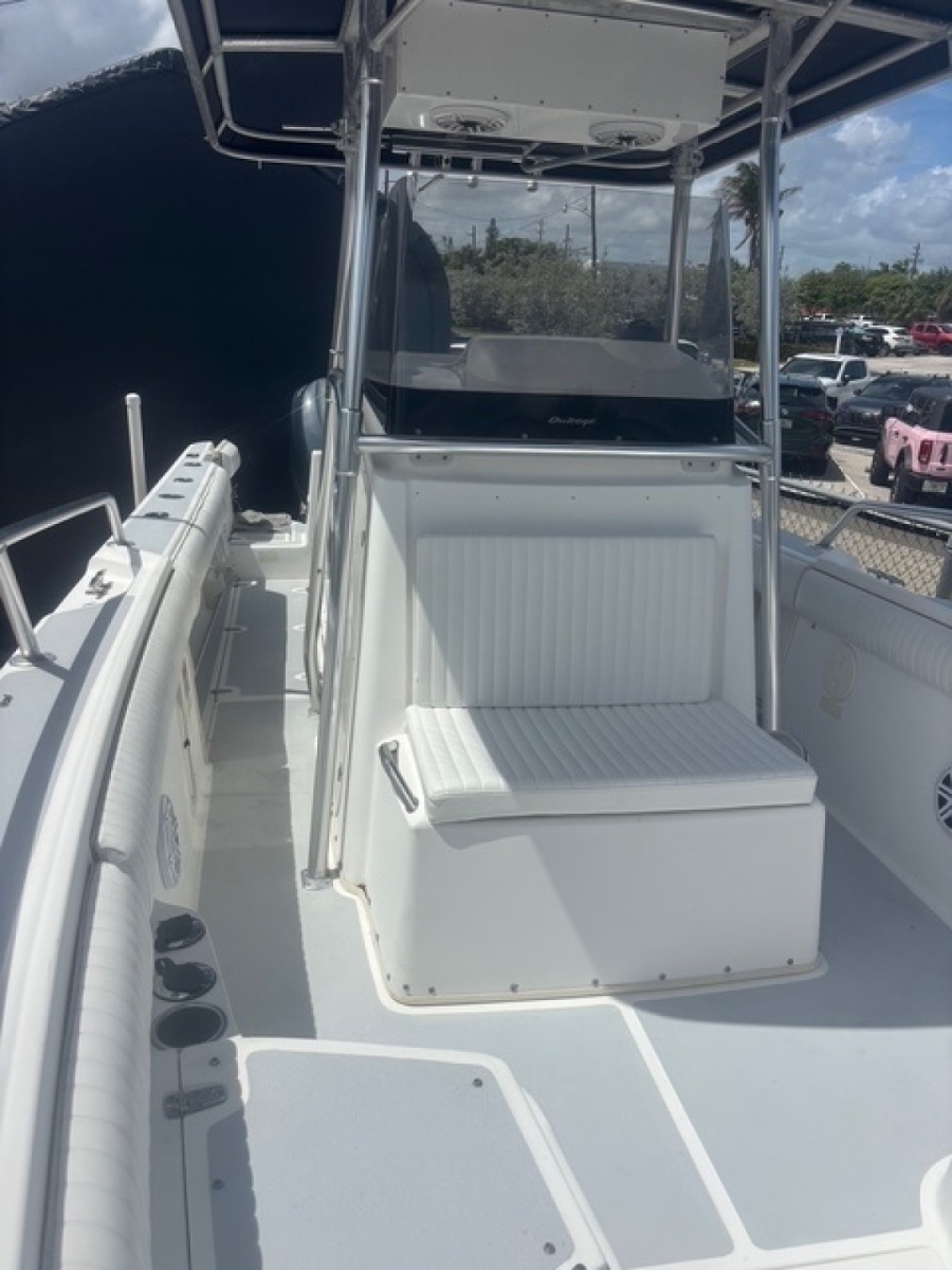 26' 2001 Boston Whaler 26 Outrage