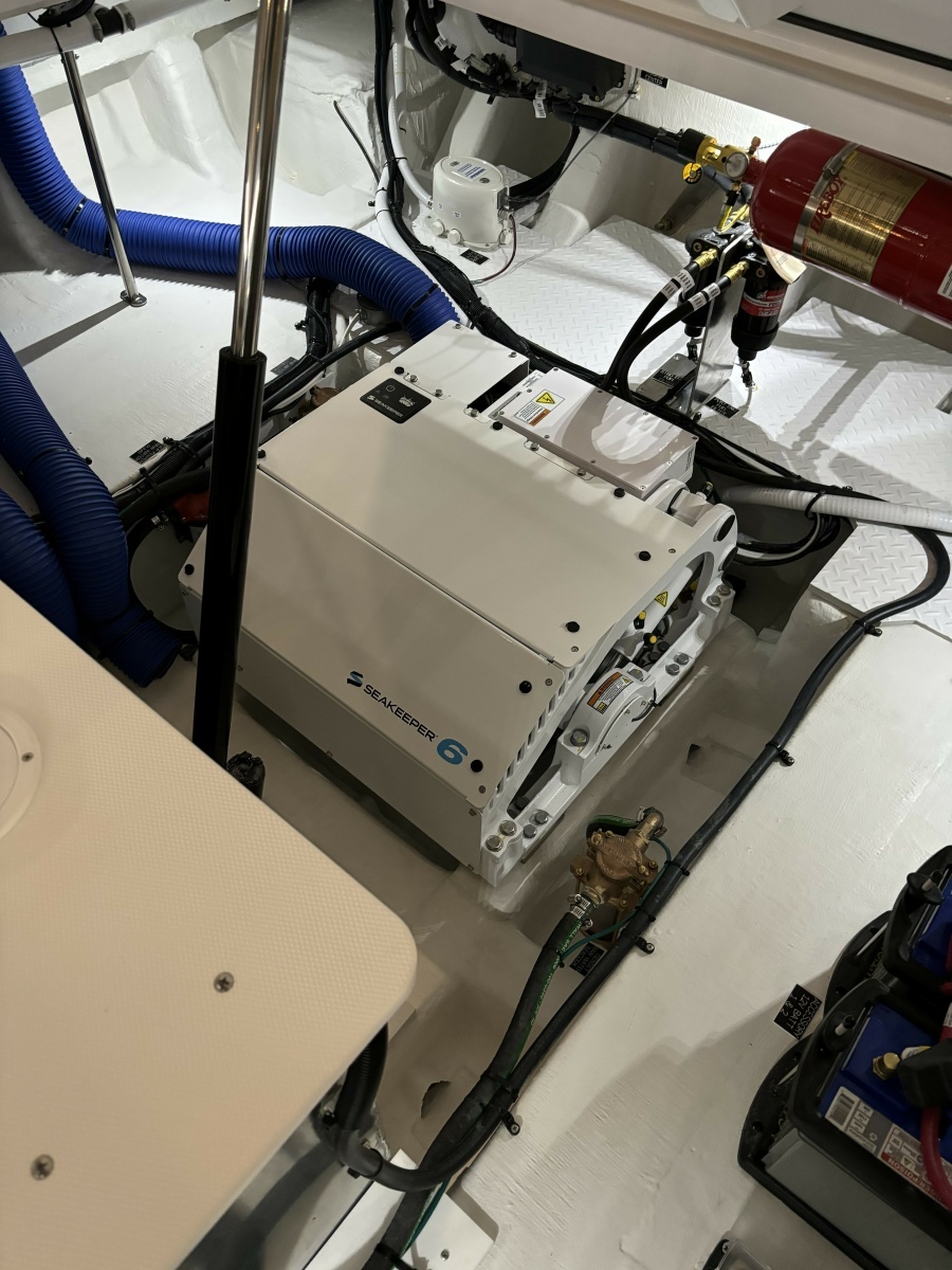 2024 Cruisers Yachts 42 GLS OB