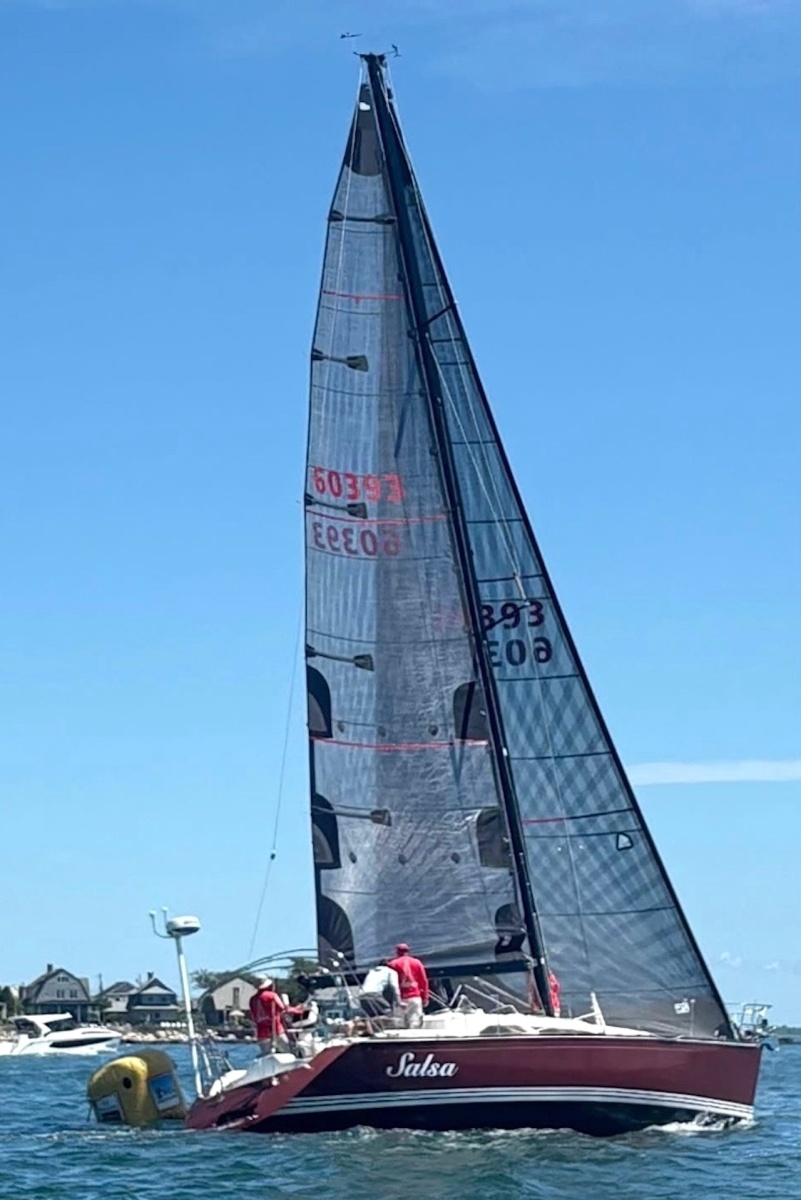 2004 C&C 121