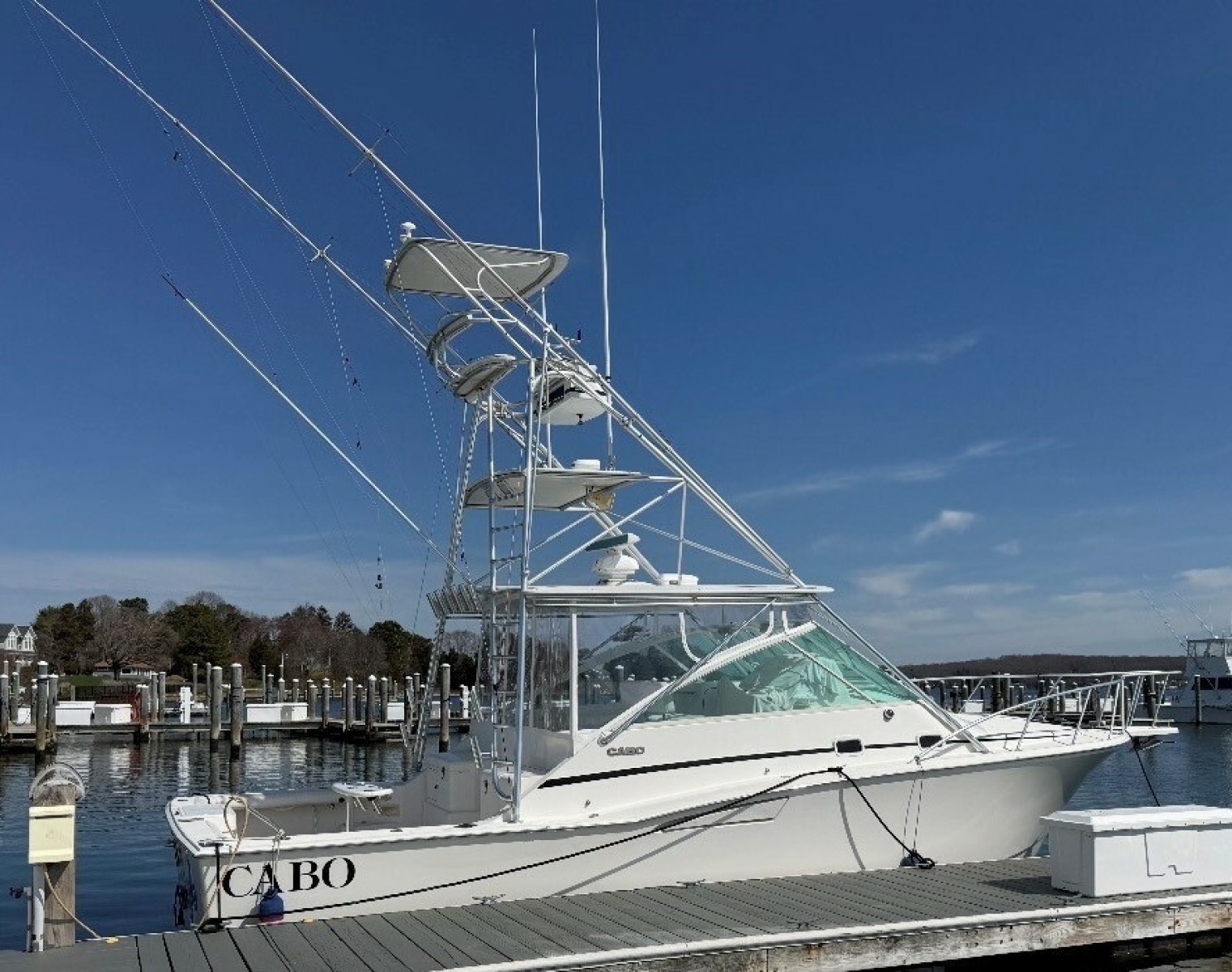 Cabo 35 SCREAMIN' EAGLE - Starboard Profile At Dock