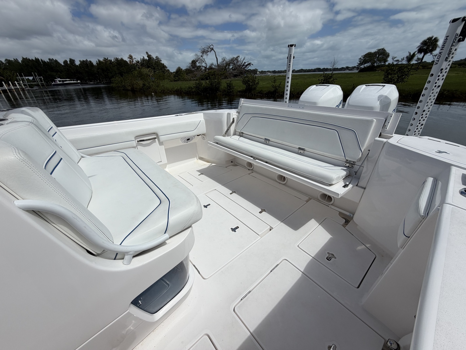 34ft Intrepid Yacht For Sale