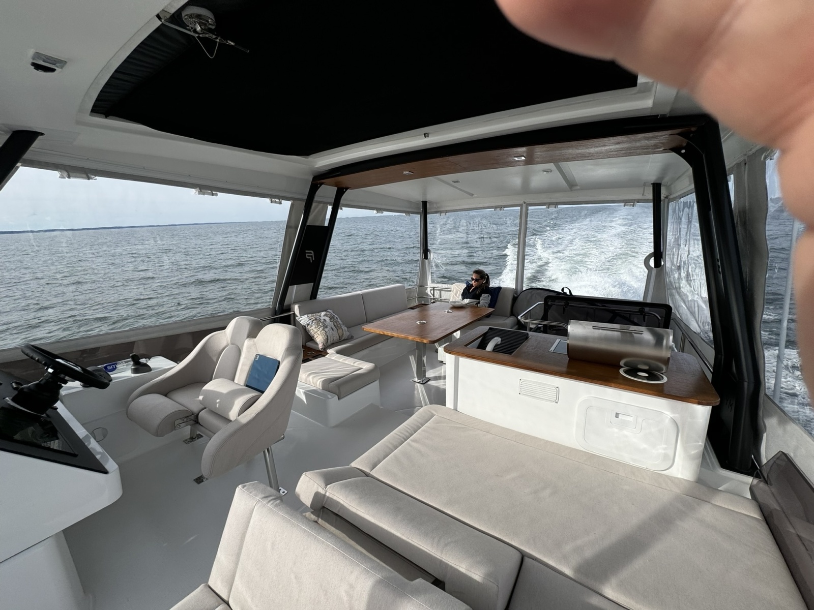 40' 2024 Fountaine Pajot MY 5