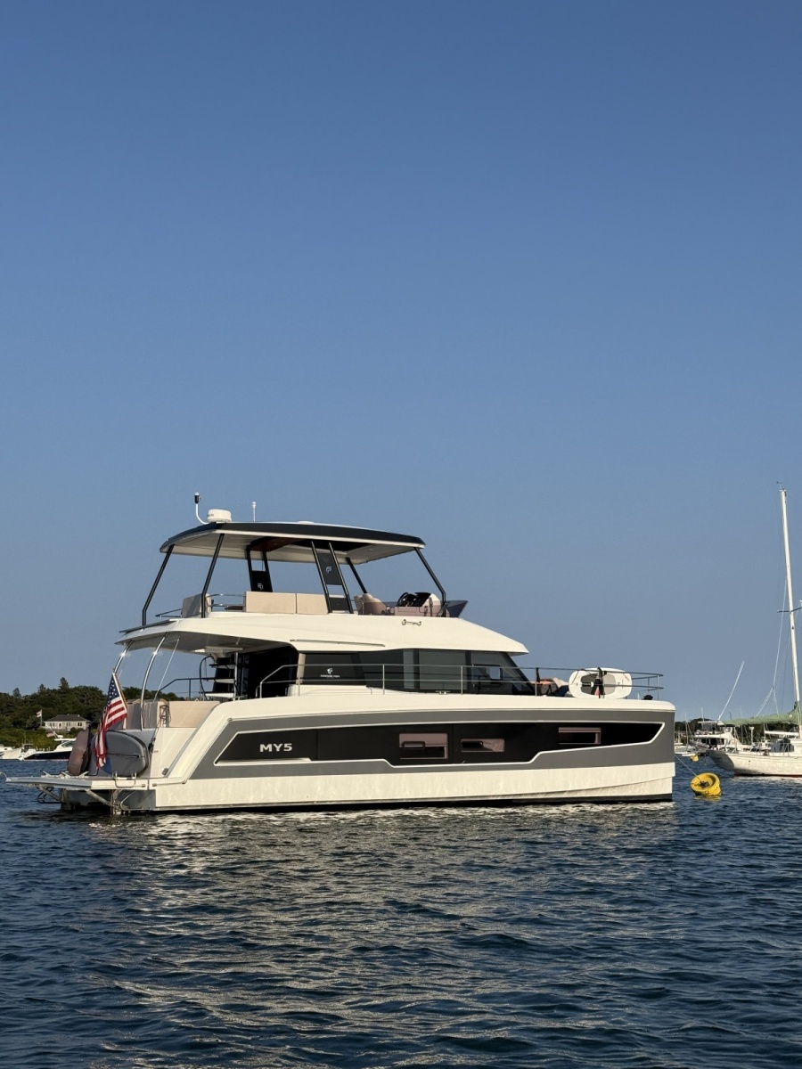40' 2024 Fountaine Pajot MY 5