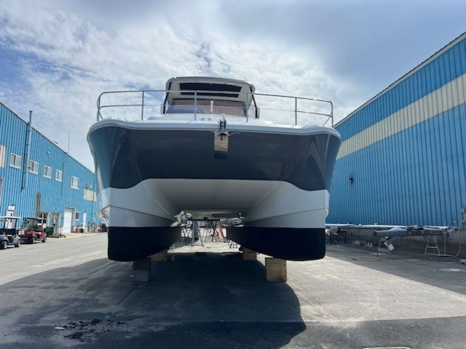 40' 2024 Fountaine Pajot MY 5