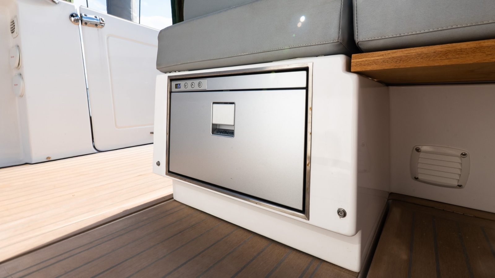 38' 2023 Pardo Yachts 38