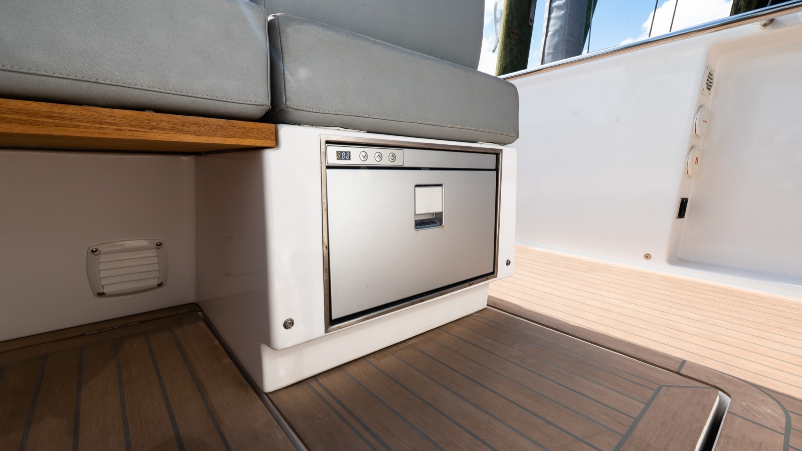 38' 2023 Pardo Yachts 38