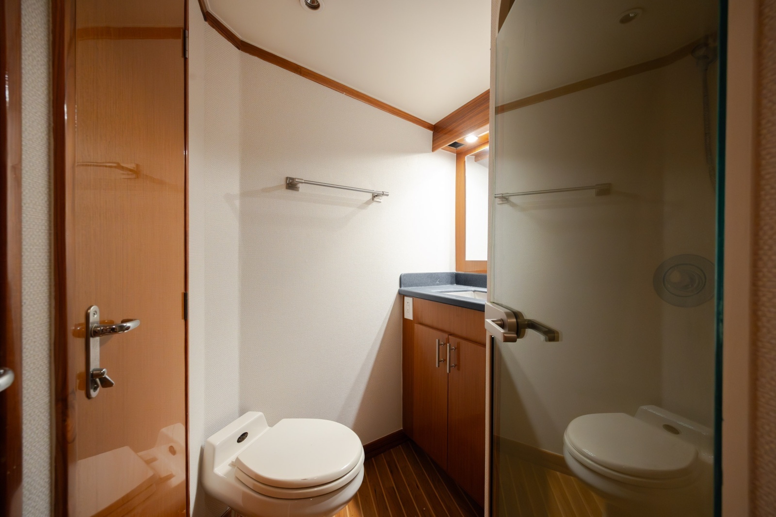 2000 Viking 55 Convertible