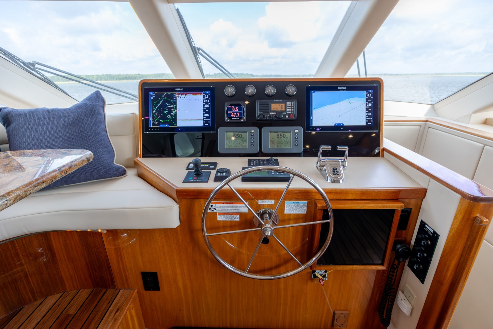 2008 Hatteras Motor Yacht