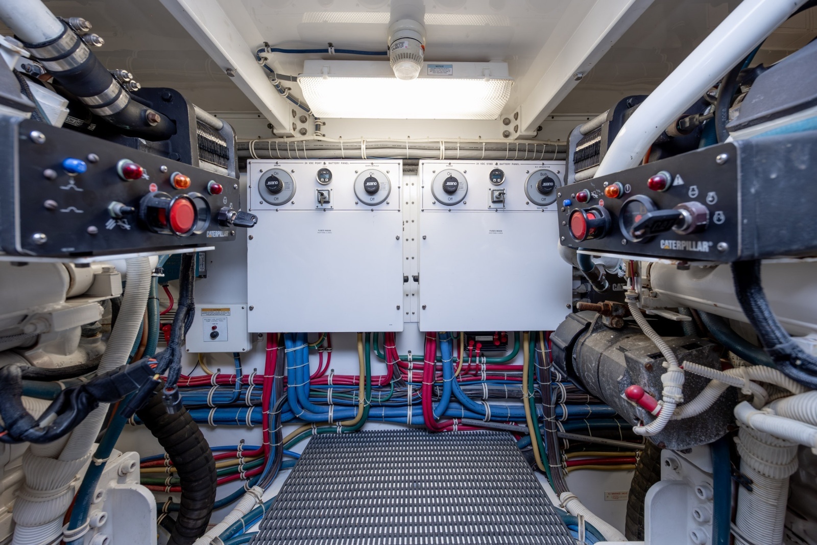 2008 Hatteras Motor Yacht
