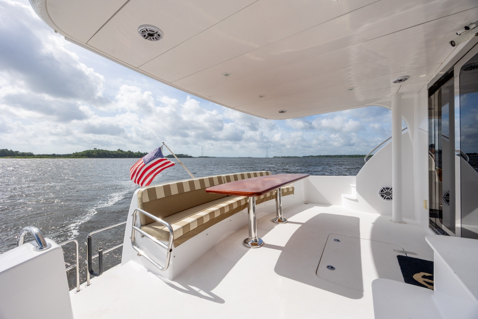 2008 Hatteras Motor Yacht
