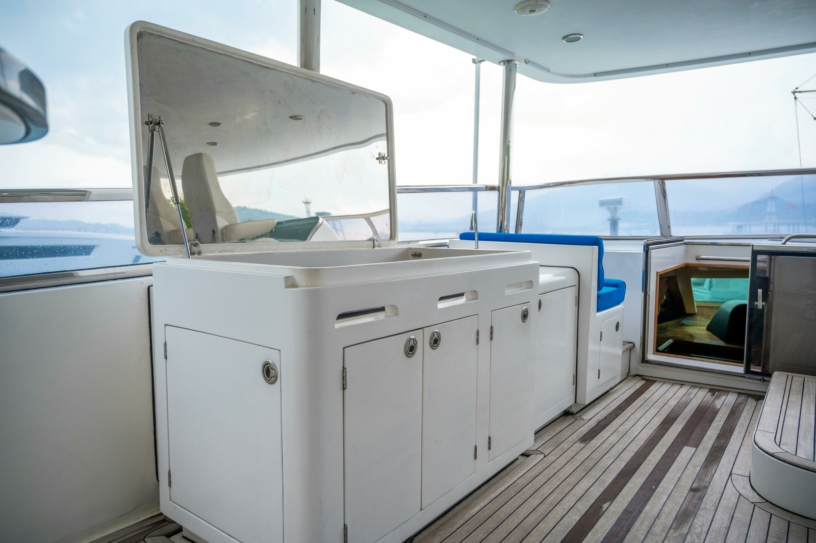 2007 New Ocean New Ocean 95 photo 17