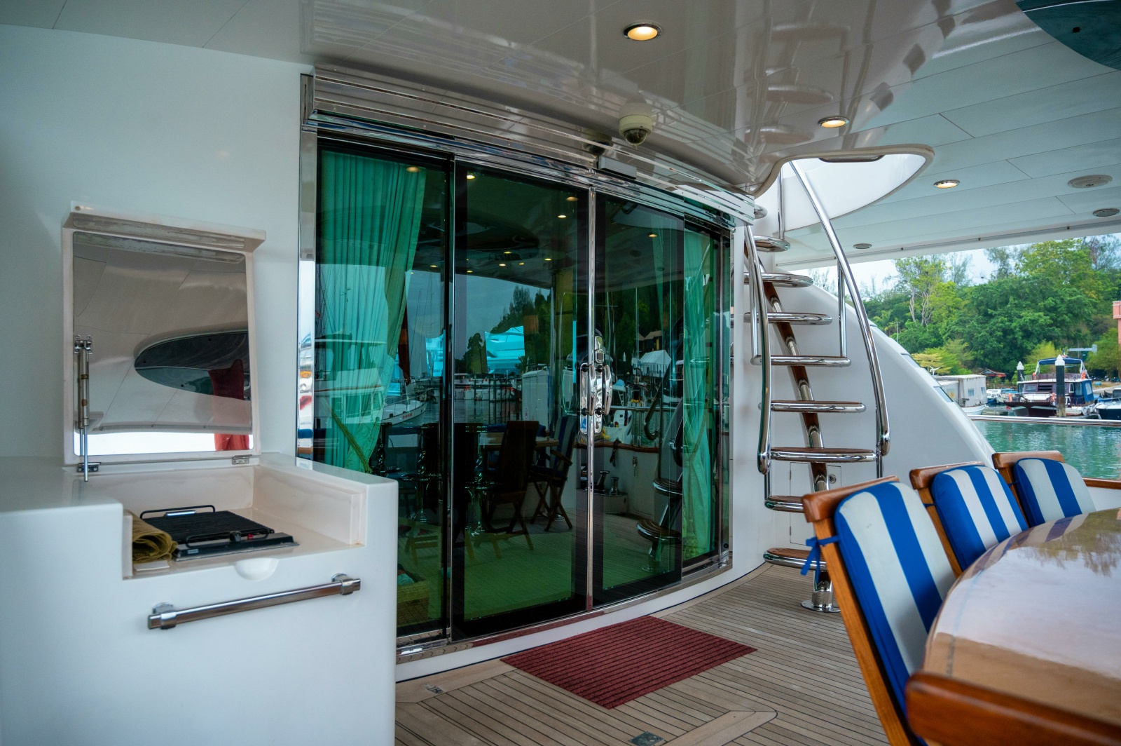 97' 2007 New Ocean New Ocean 95