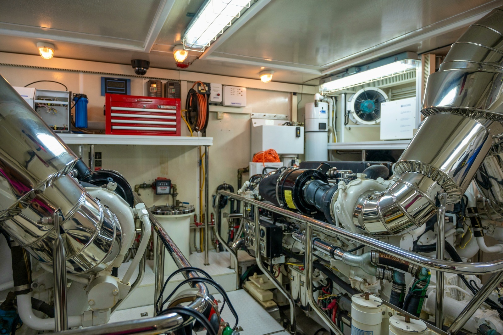 LADY EILEEN II 97ft New Ocean Yacht For Sale