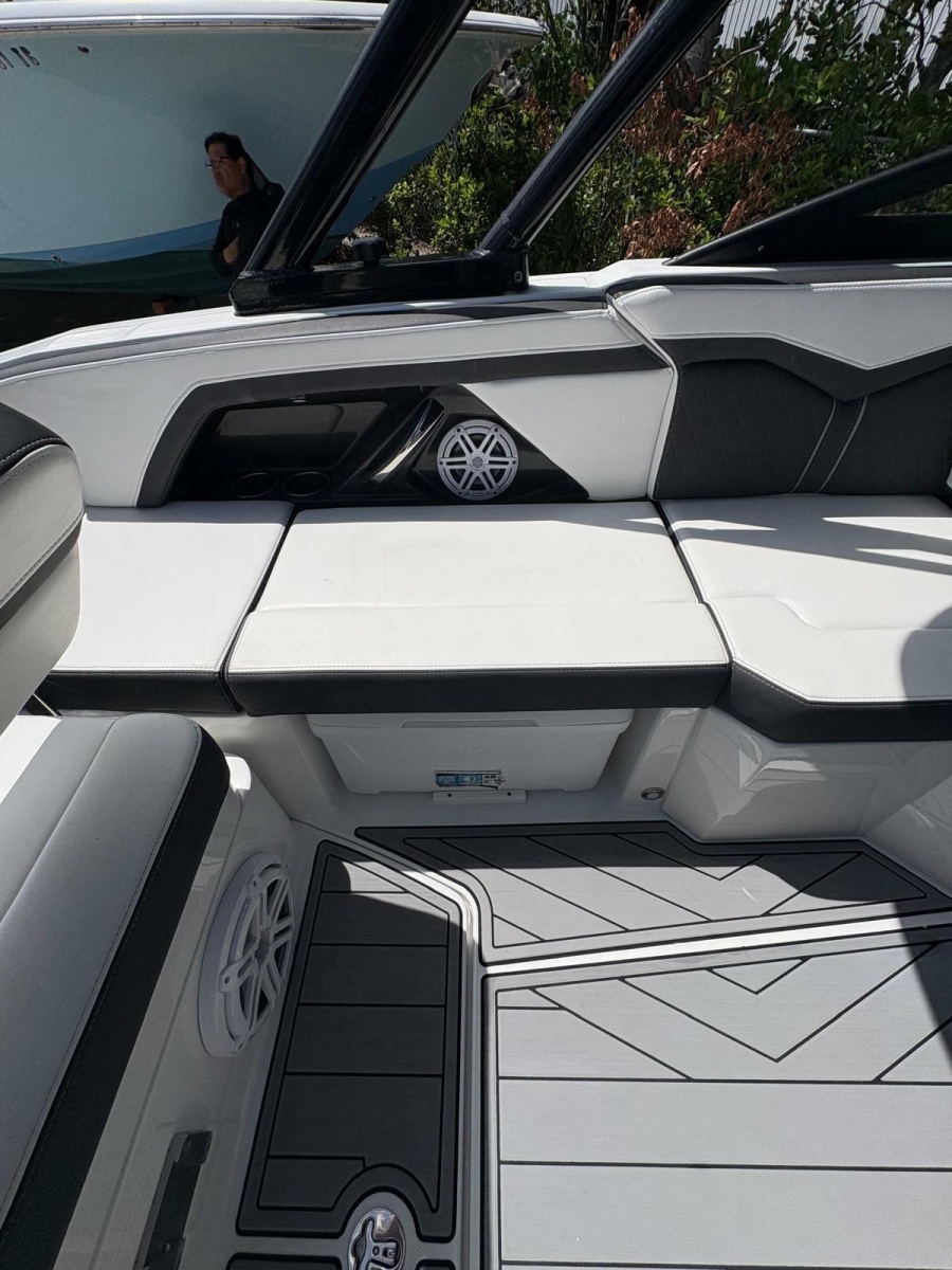 25' 2023 Monterey 255 Super Sport