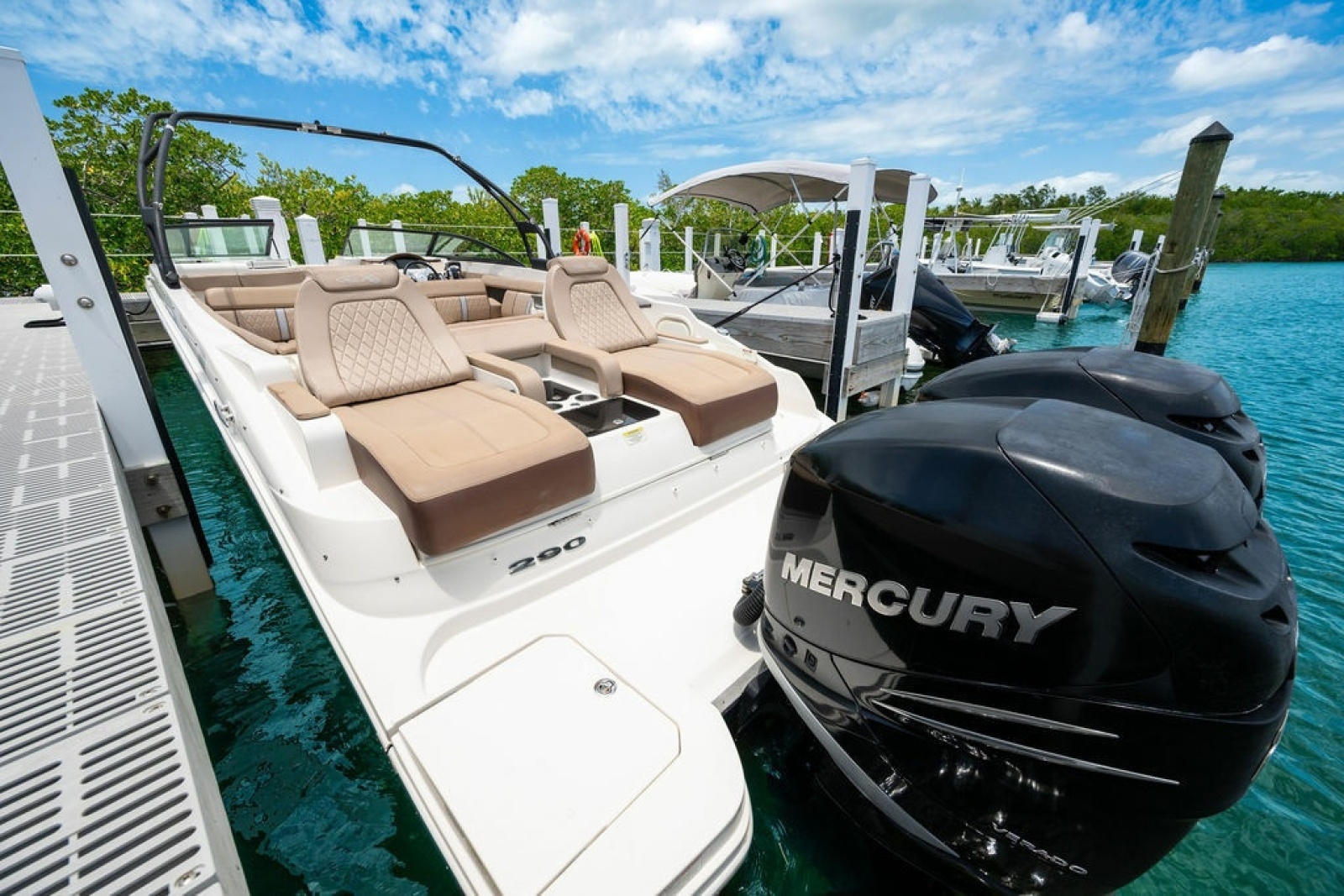 2016 Sea Ray SDX