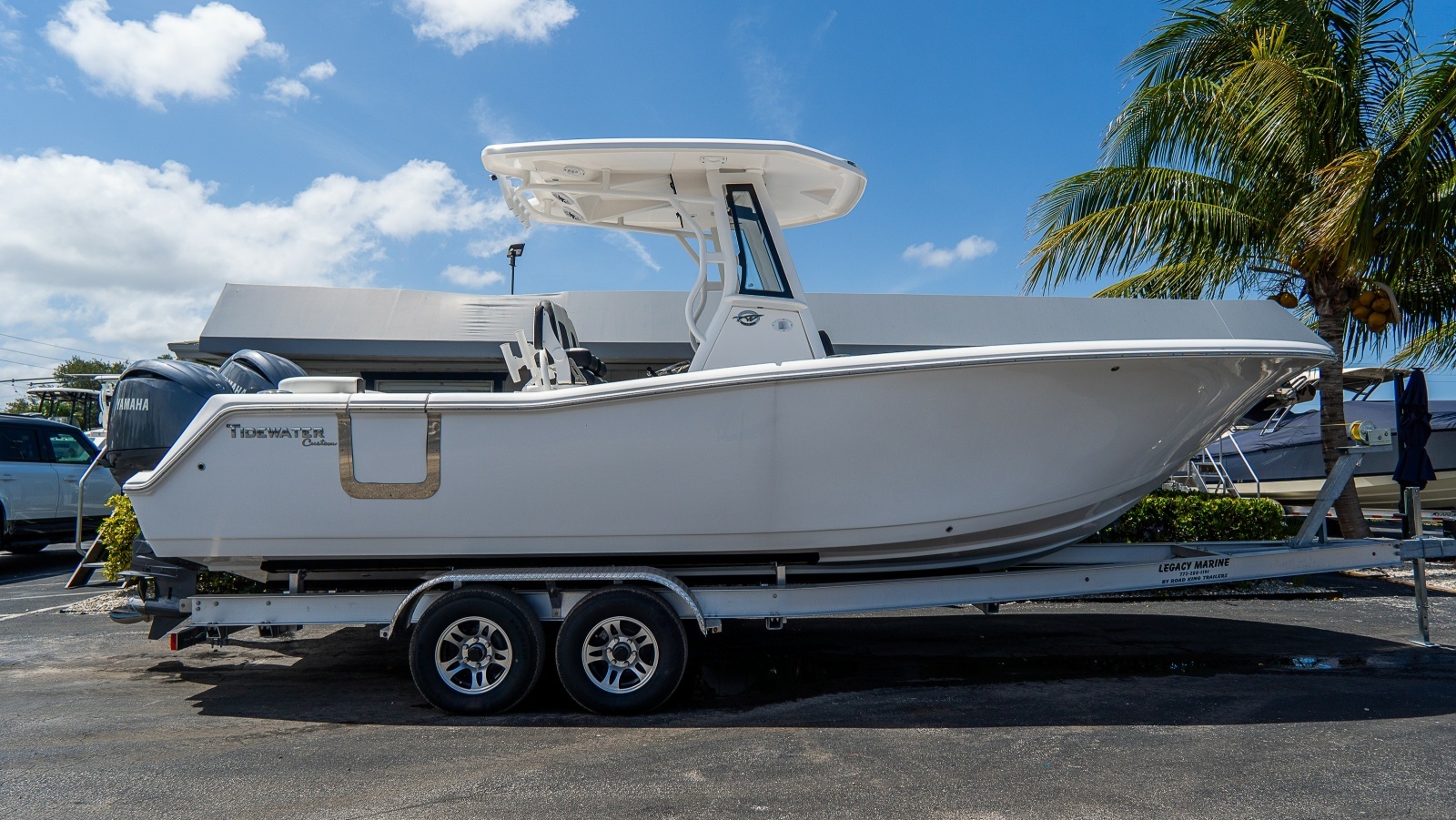 25ft Tidewater Yacht For Sale