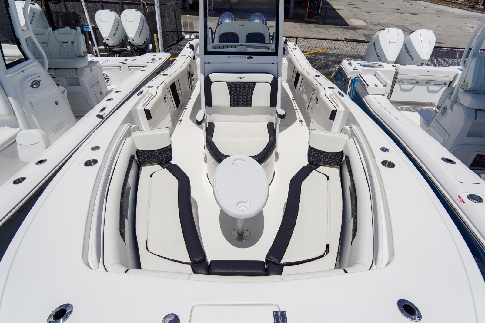 25ft Tidewater Yacht For Sale