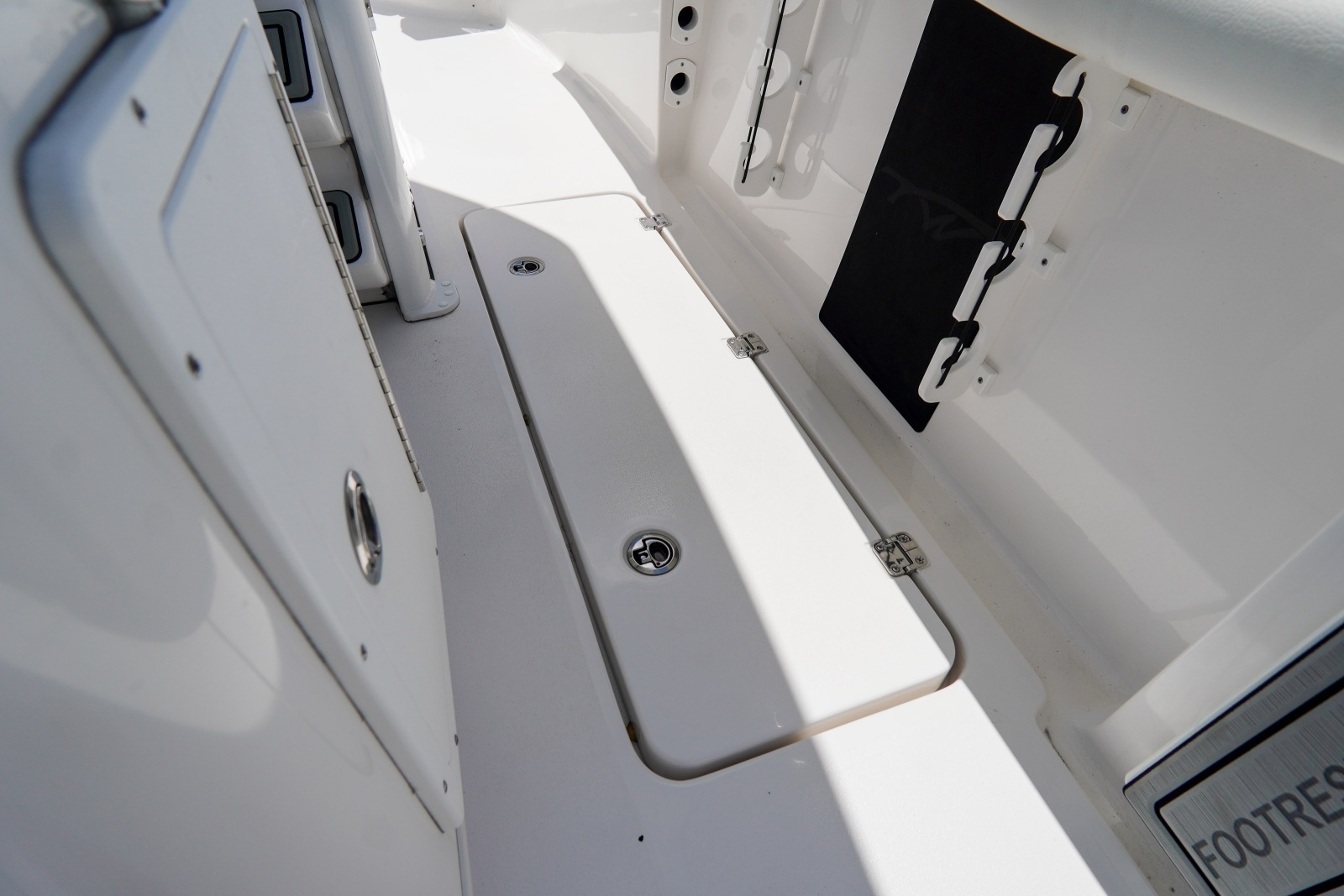 25ft Tidewater Yacht For Sale