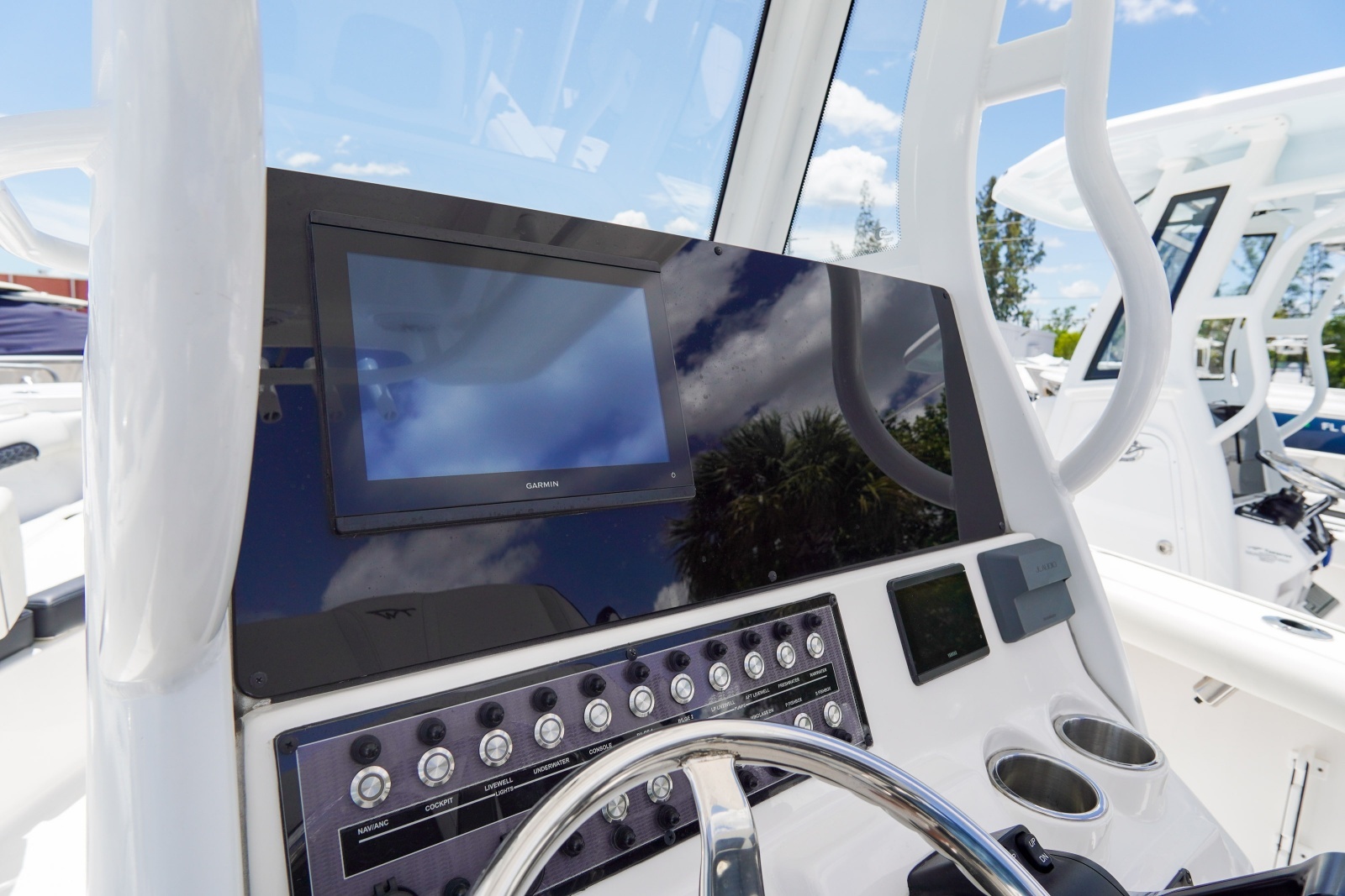 25ft Tidewater Yacht For Sale