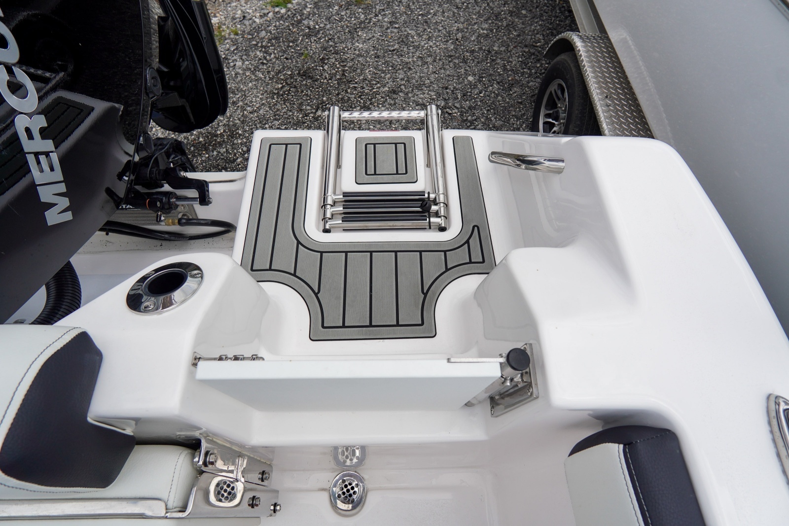 22ft Tidewater Yacht For Sale