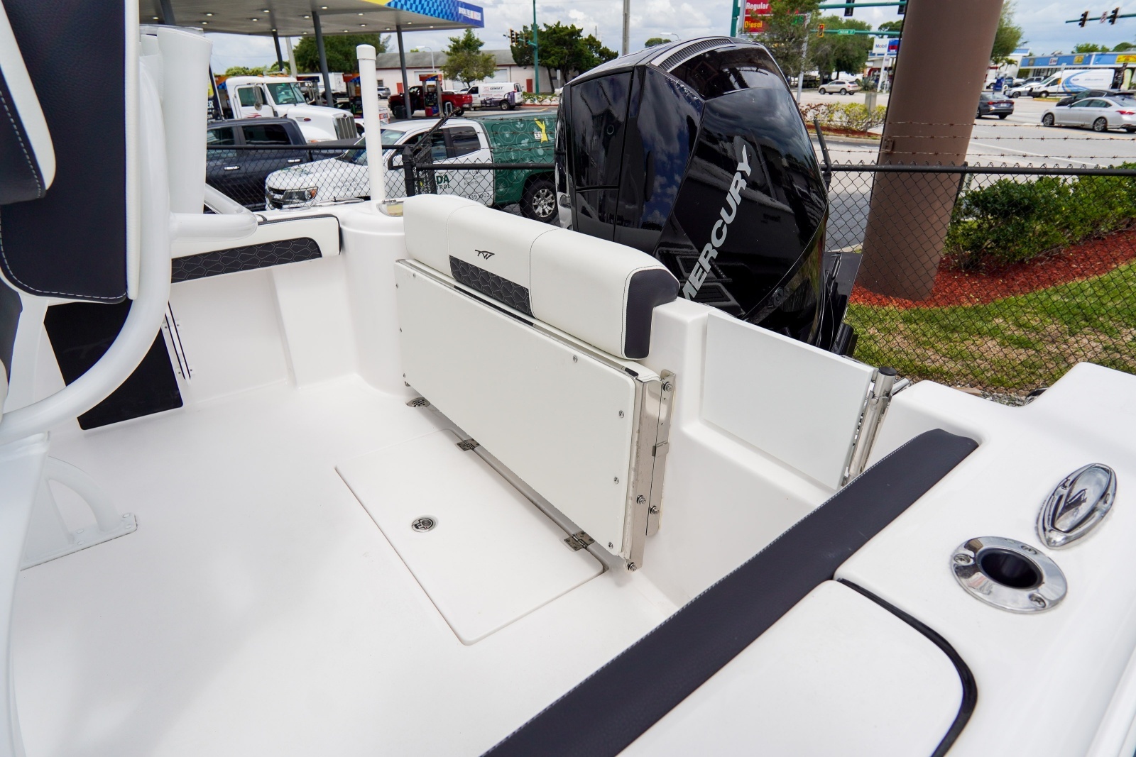 22ft Tidewater Yacht For Sale